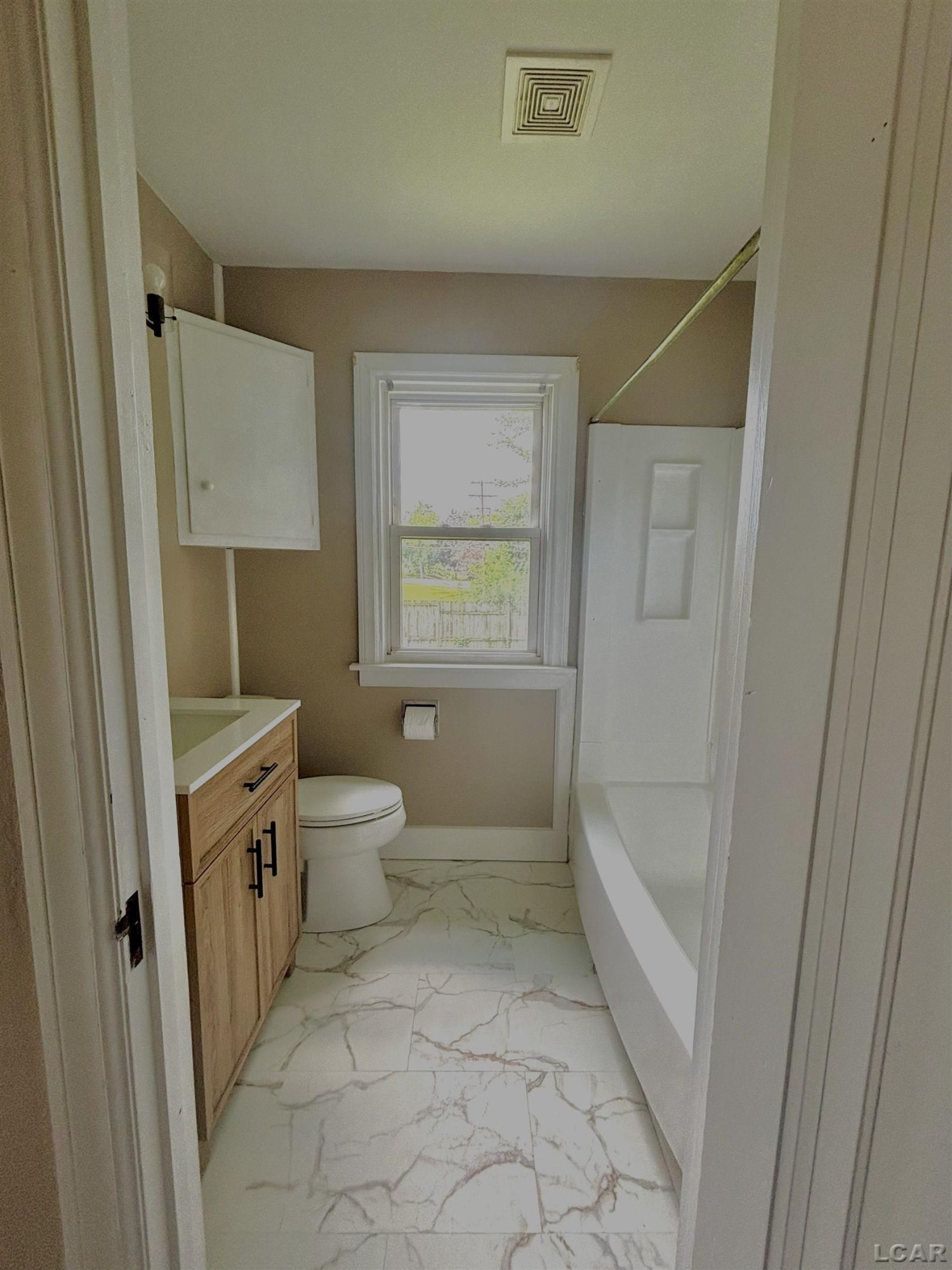 105 S Monroe Street, Blissfield, MI 49228 — Photo 14