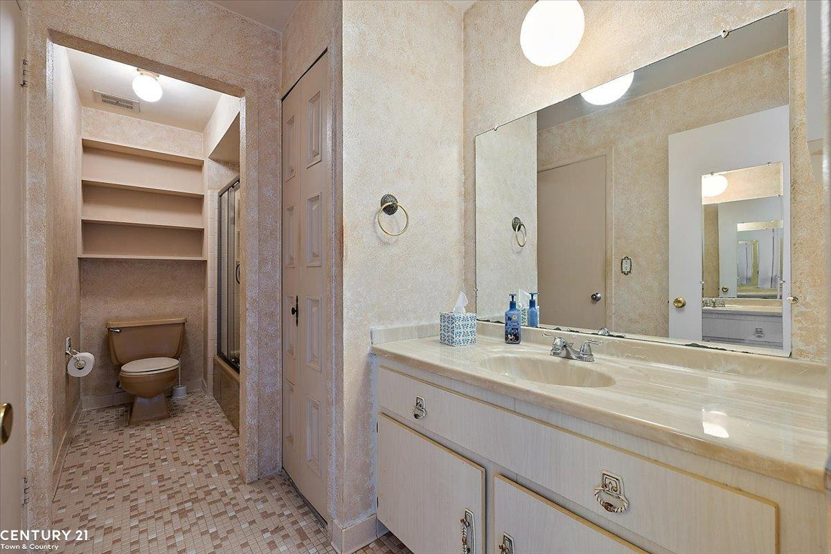 8520 Hampshire Drive, Sterling Heights, MI 48313 — Photo 25