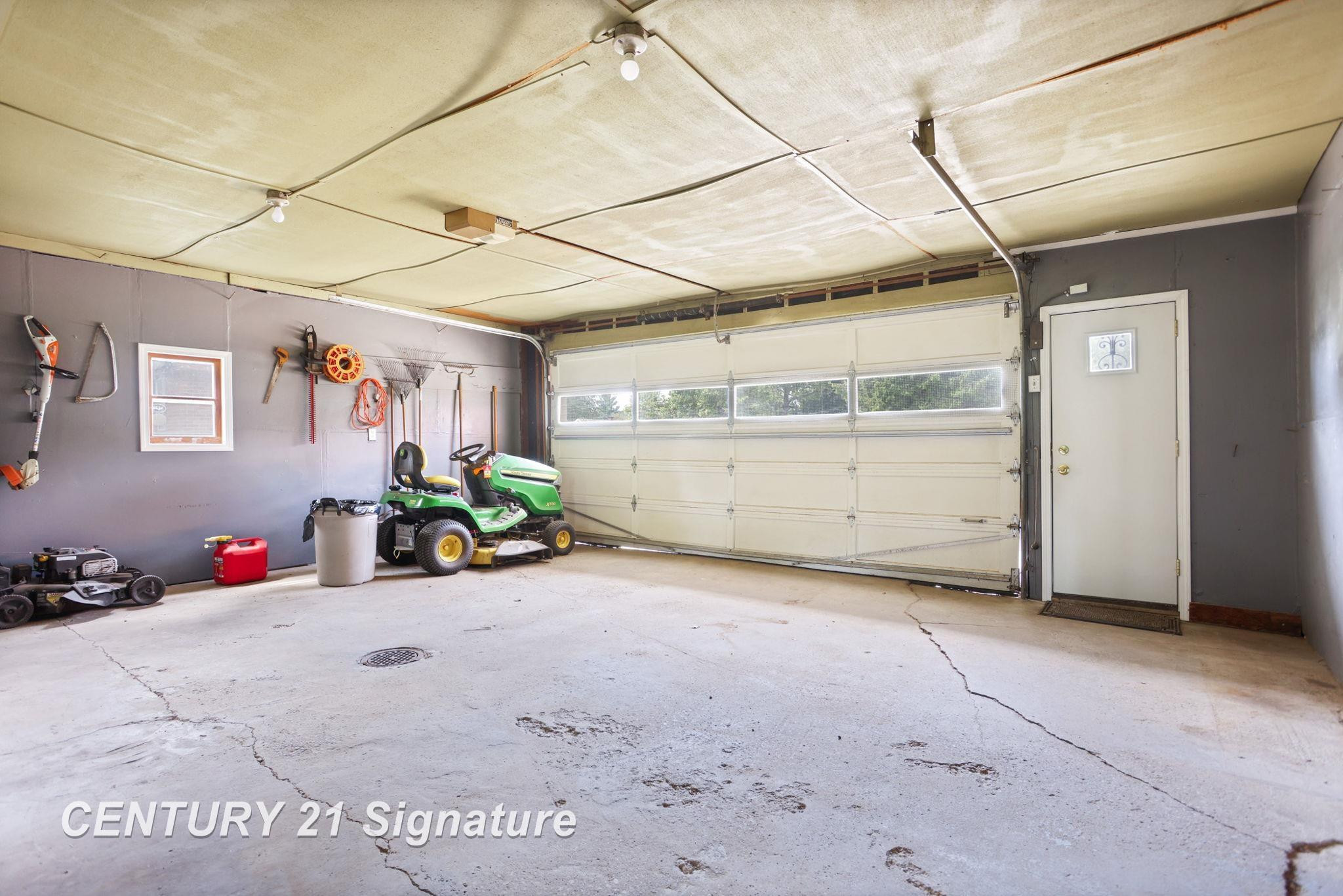 440 S 28th Street, Saginaw, MI 48601 — Photo 23