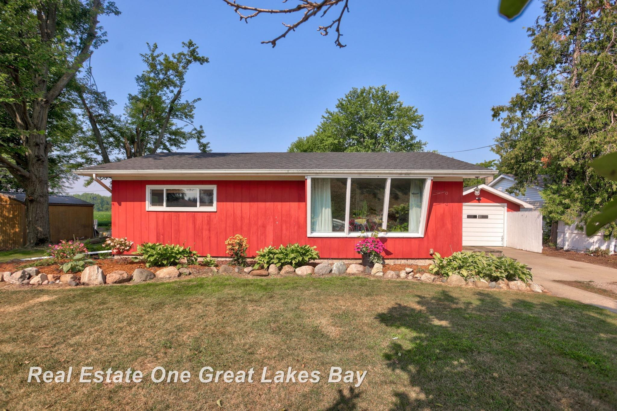 2287 N Main Street, MI 48733 — Photo 5