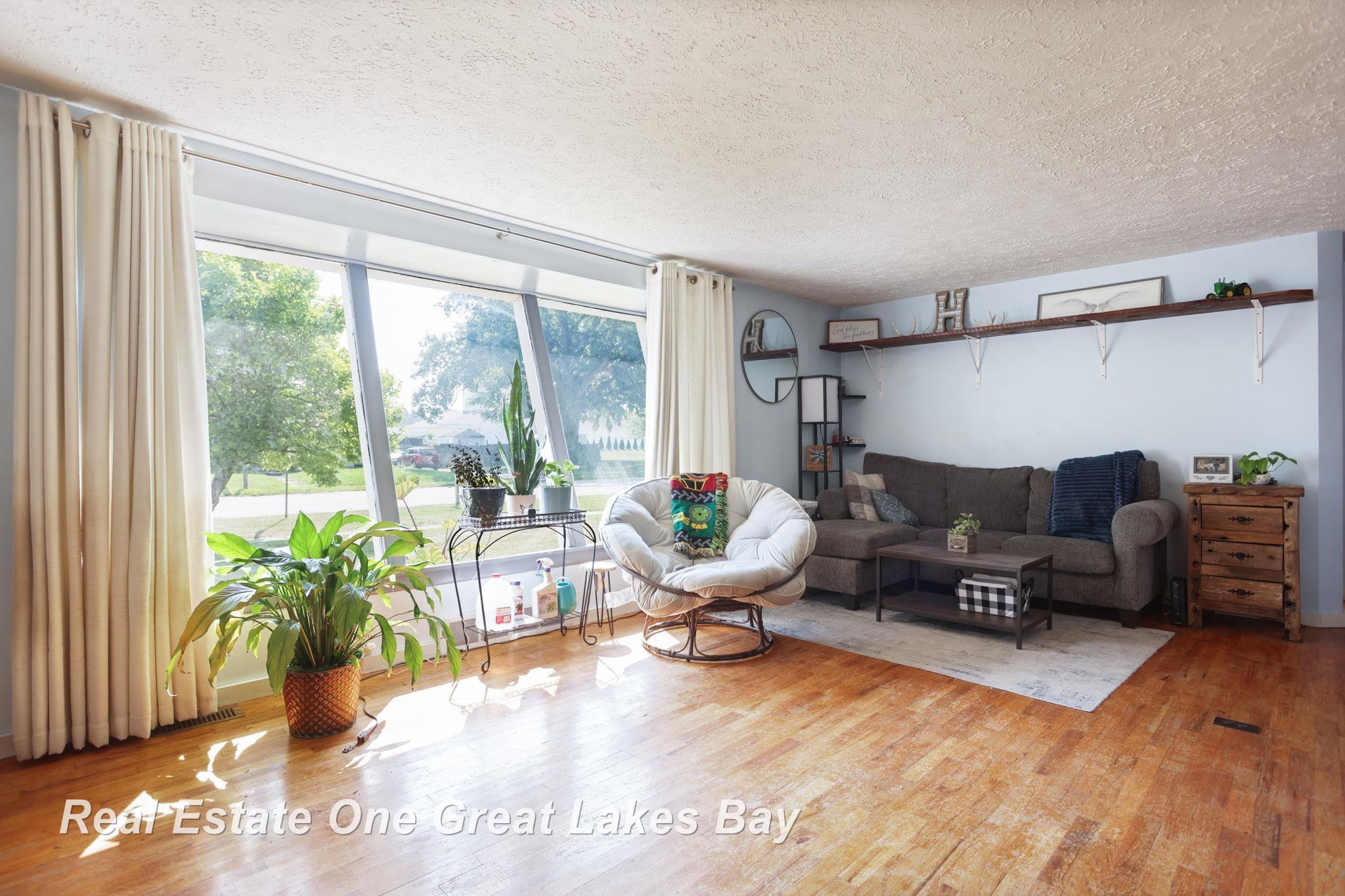 2287 N Main Street, MI 48733 — Photo 9