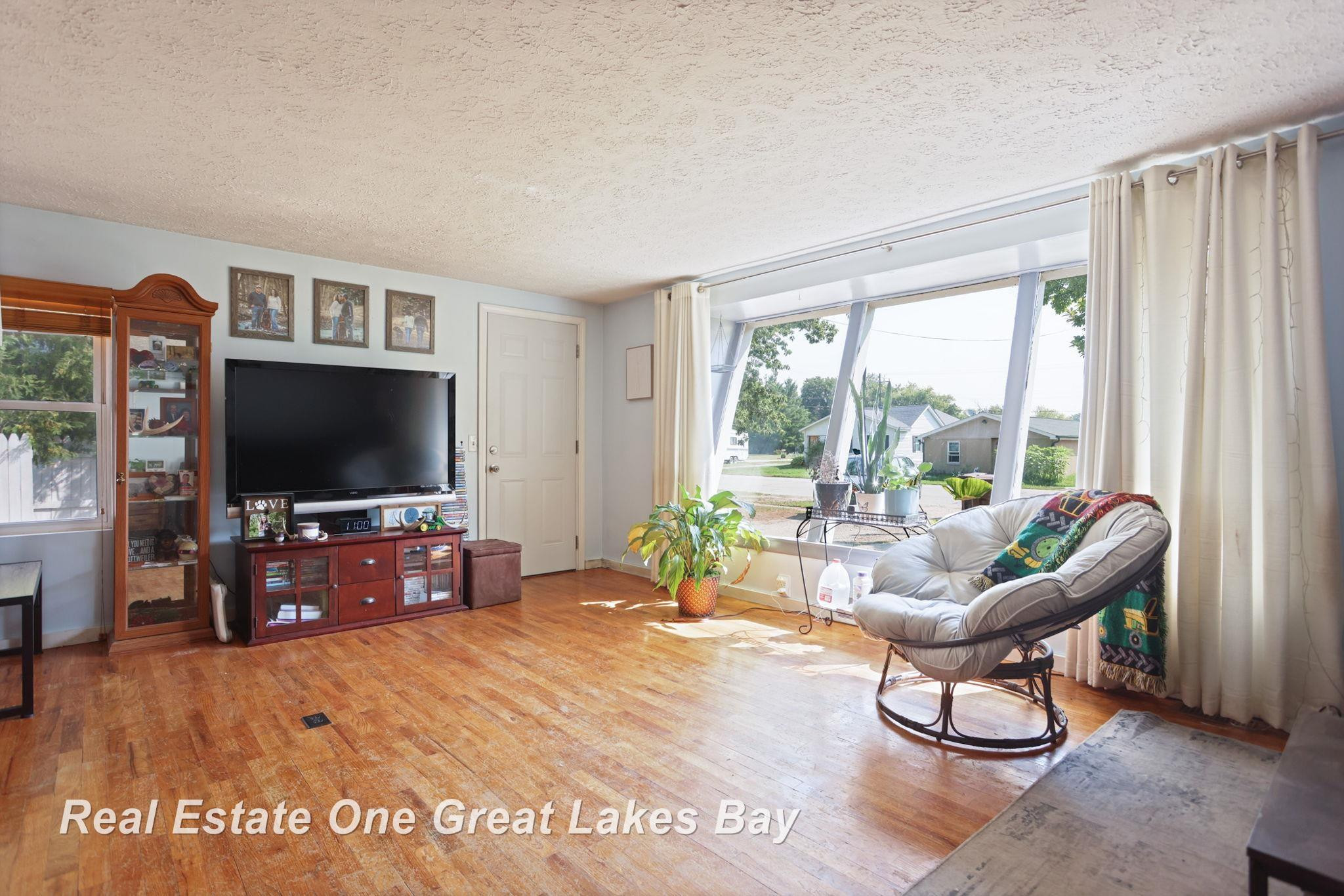 2287 N Main Street, MI 48733 — Photo 10