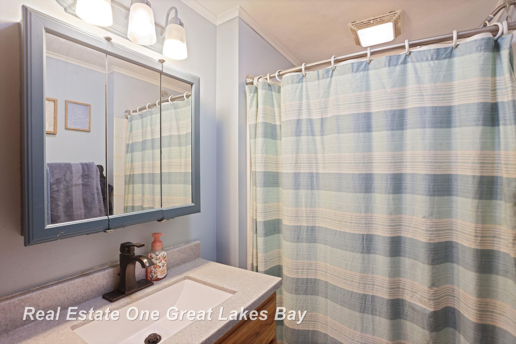 2287 N Main Street, MI 48733 — Photo 24