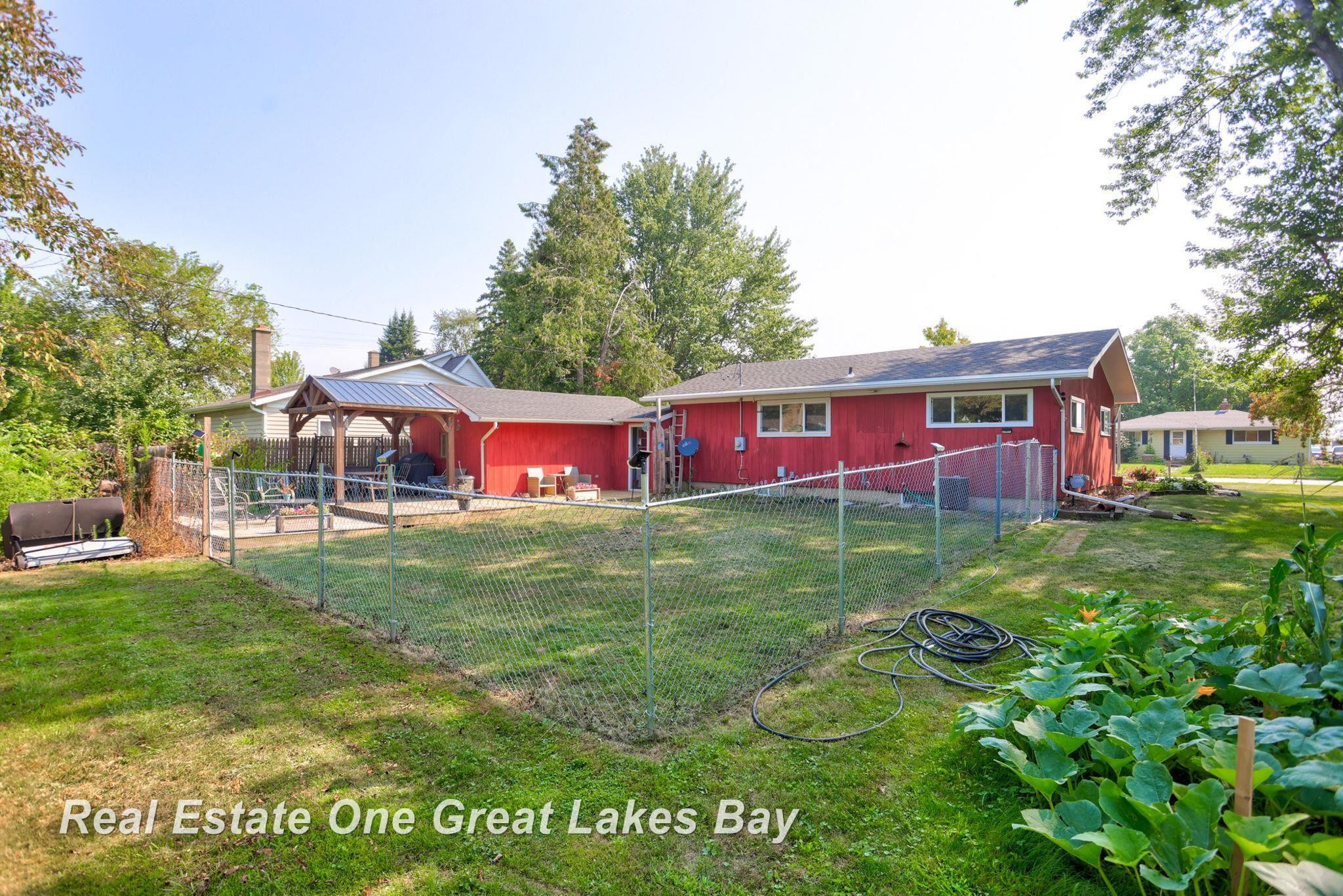 2287 N Main Street, MI 48733 — Photo 36