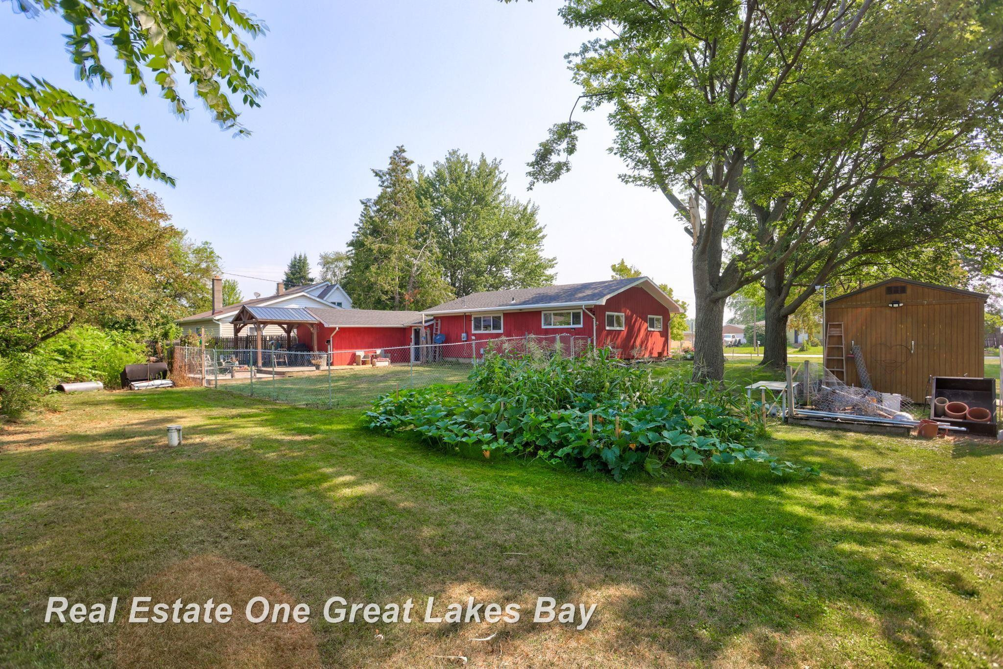 2287 N Main Street, MI 48733 — Photo 38