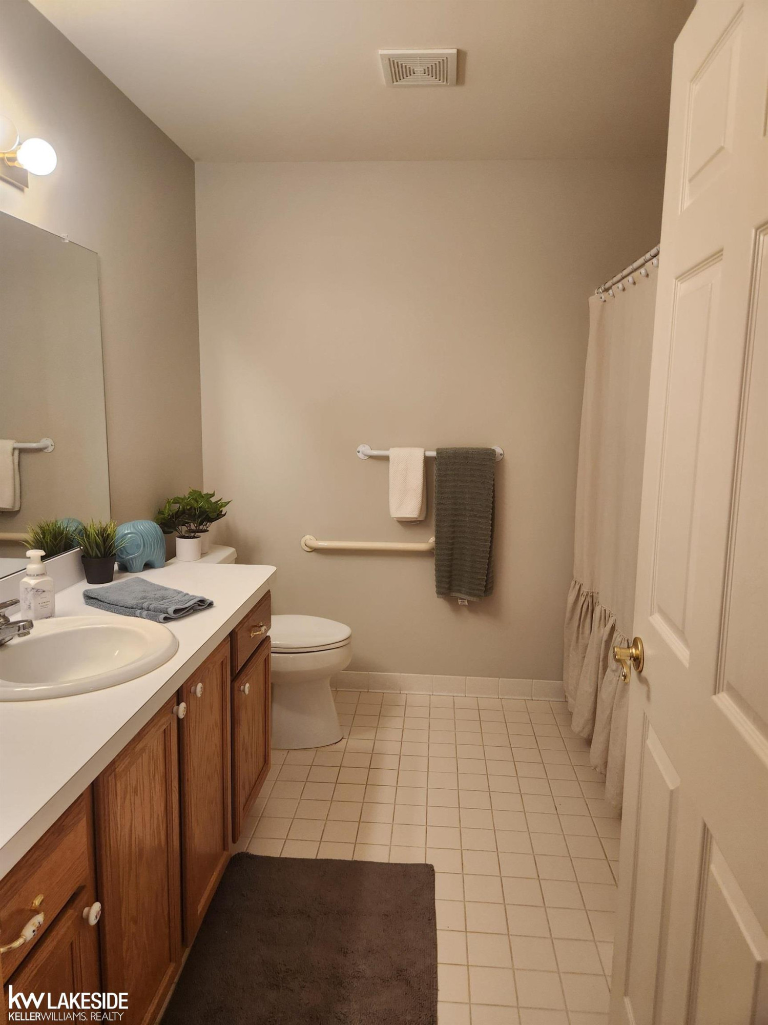 456 Harvard Drive, MI 48065 — Photo 15