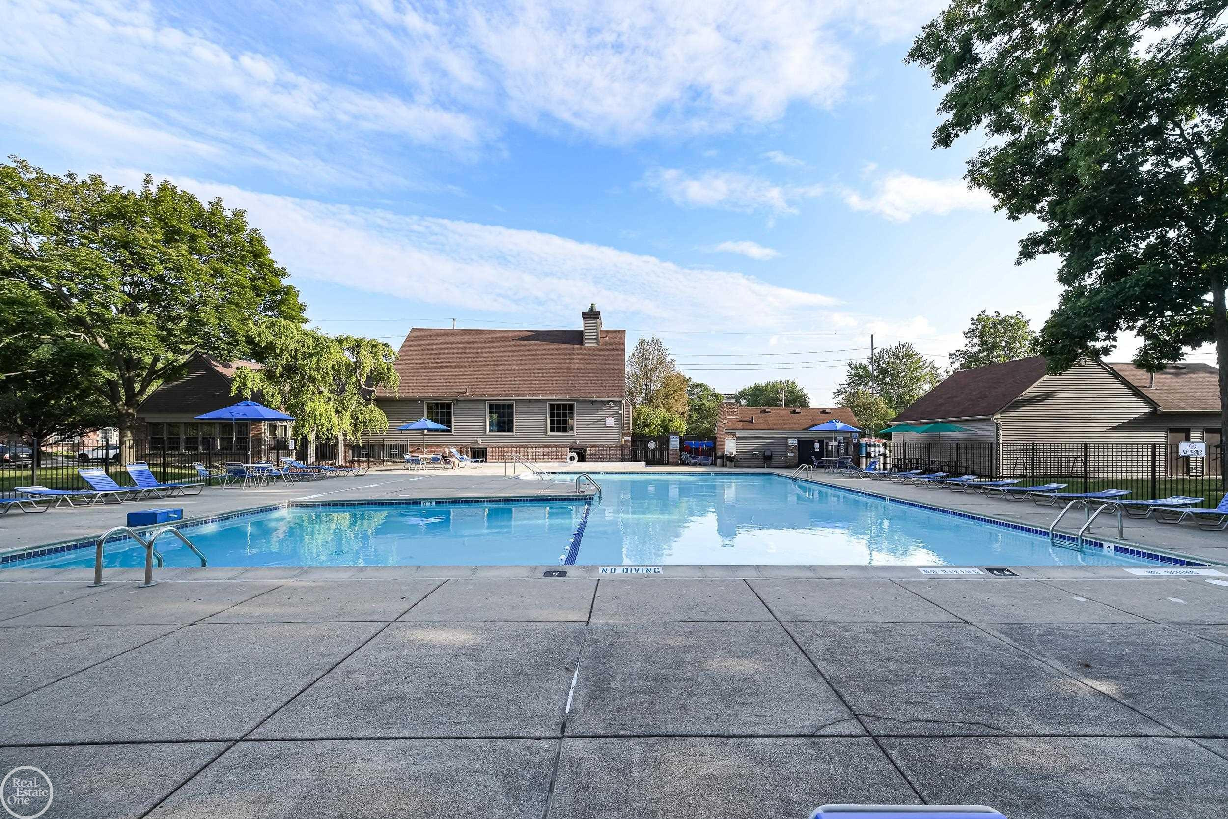 5056 Coventry Street, Royal Oak, MI 48073 — Photo 9