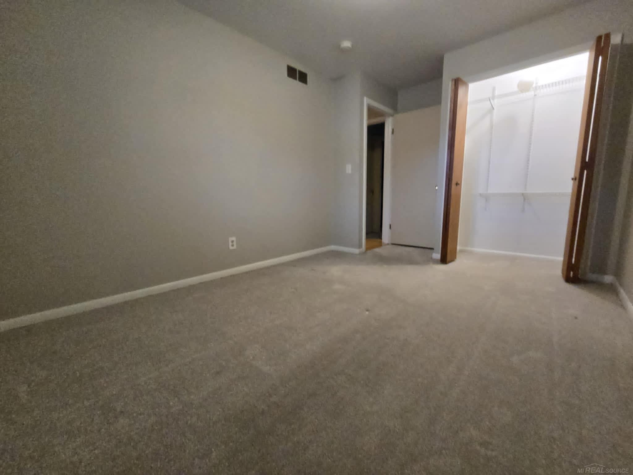 550 Brookside Street, Ypsilanti, MI 48197 — Photo 13
