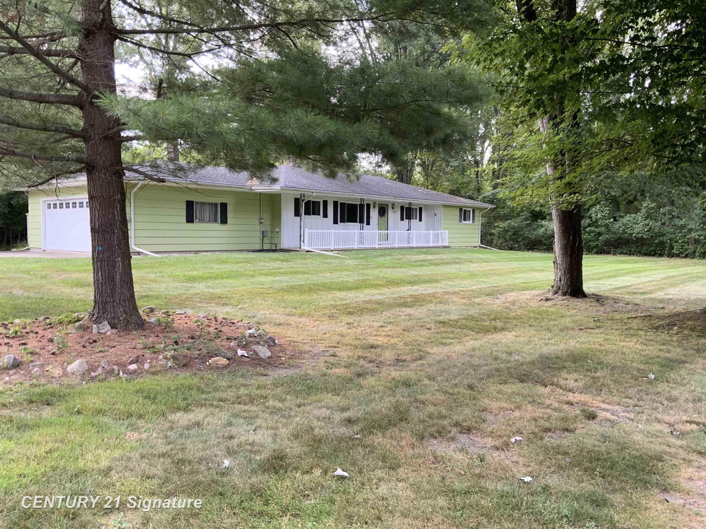 4230 Triwood Road, Bridgeport, MI 48722 — Photo 3
