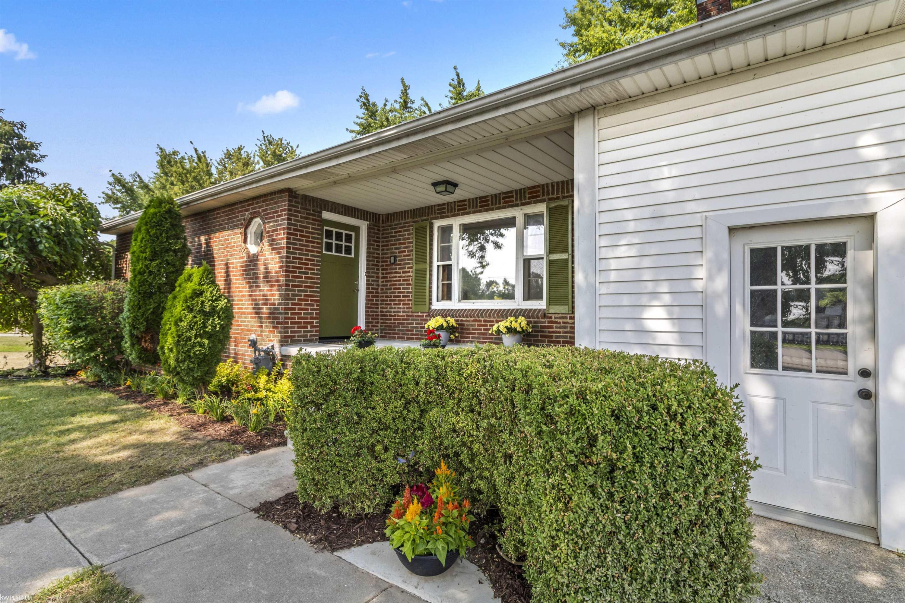 5840 Rattle Run Road, MI 48079 — Photo 2