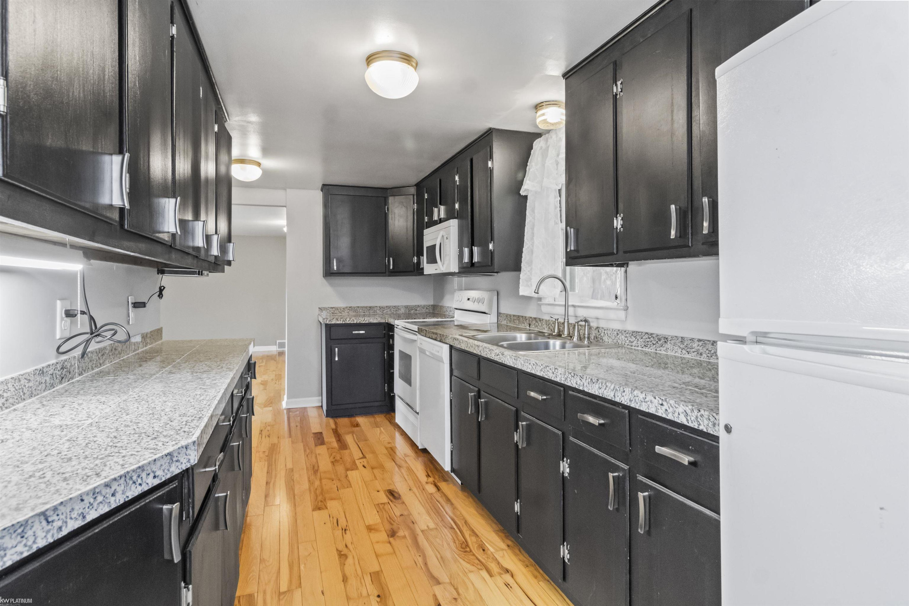 5840 Rattle Run Road, MI 48079 — Photo 6