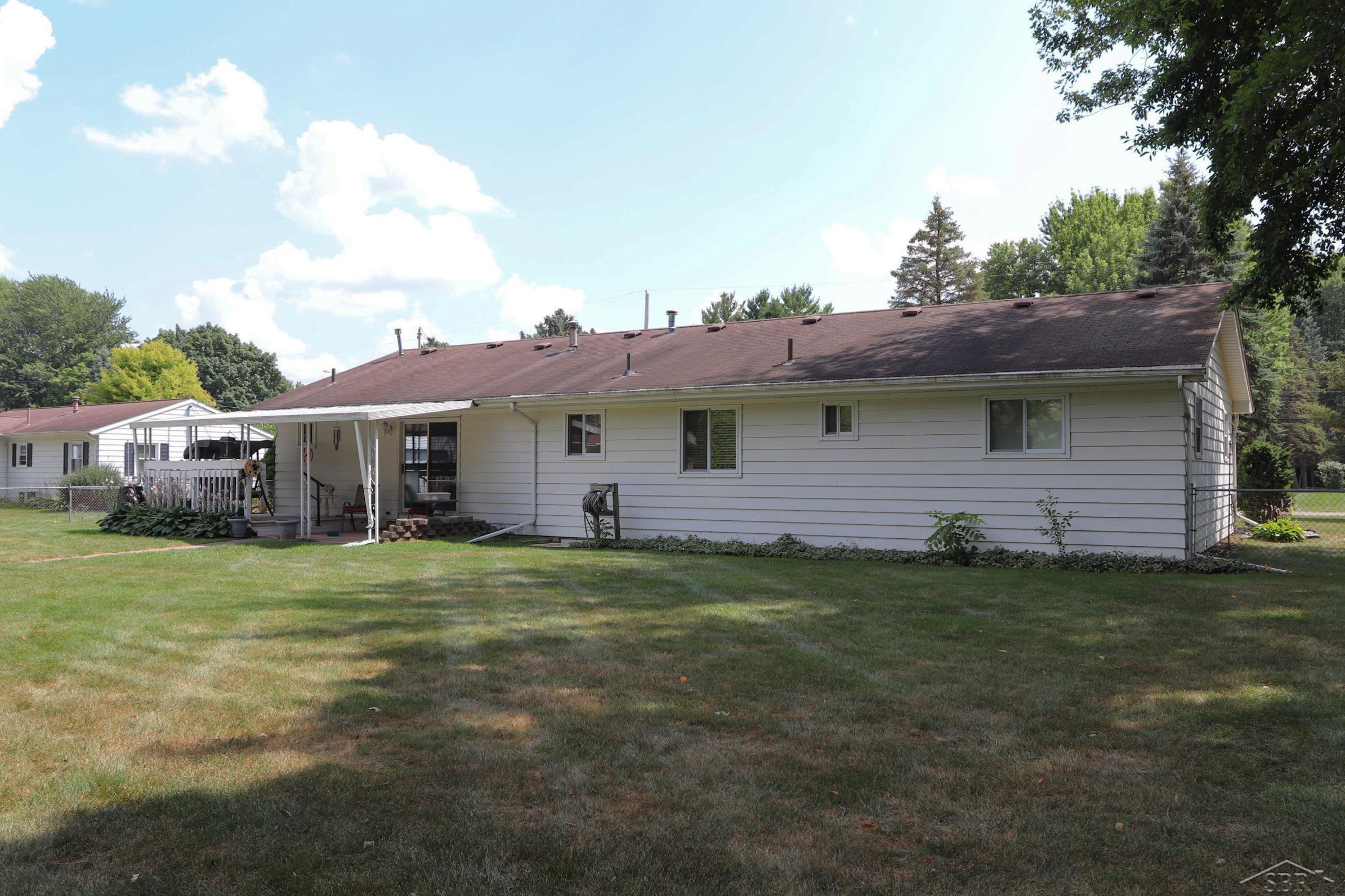 1686 Michaelane Drive, Saginaw, MI 48604 — Photo 19