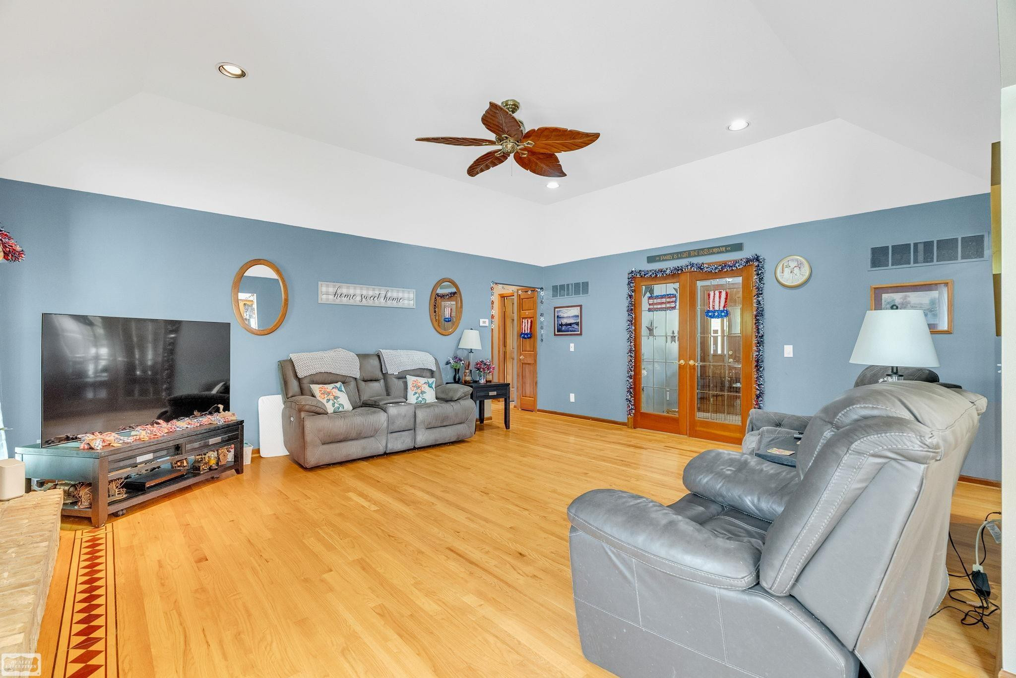 5385 Vista Belle Drive, MI — Photo 48