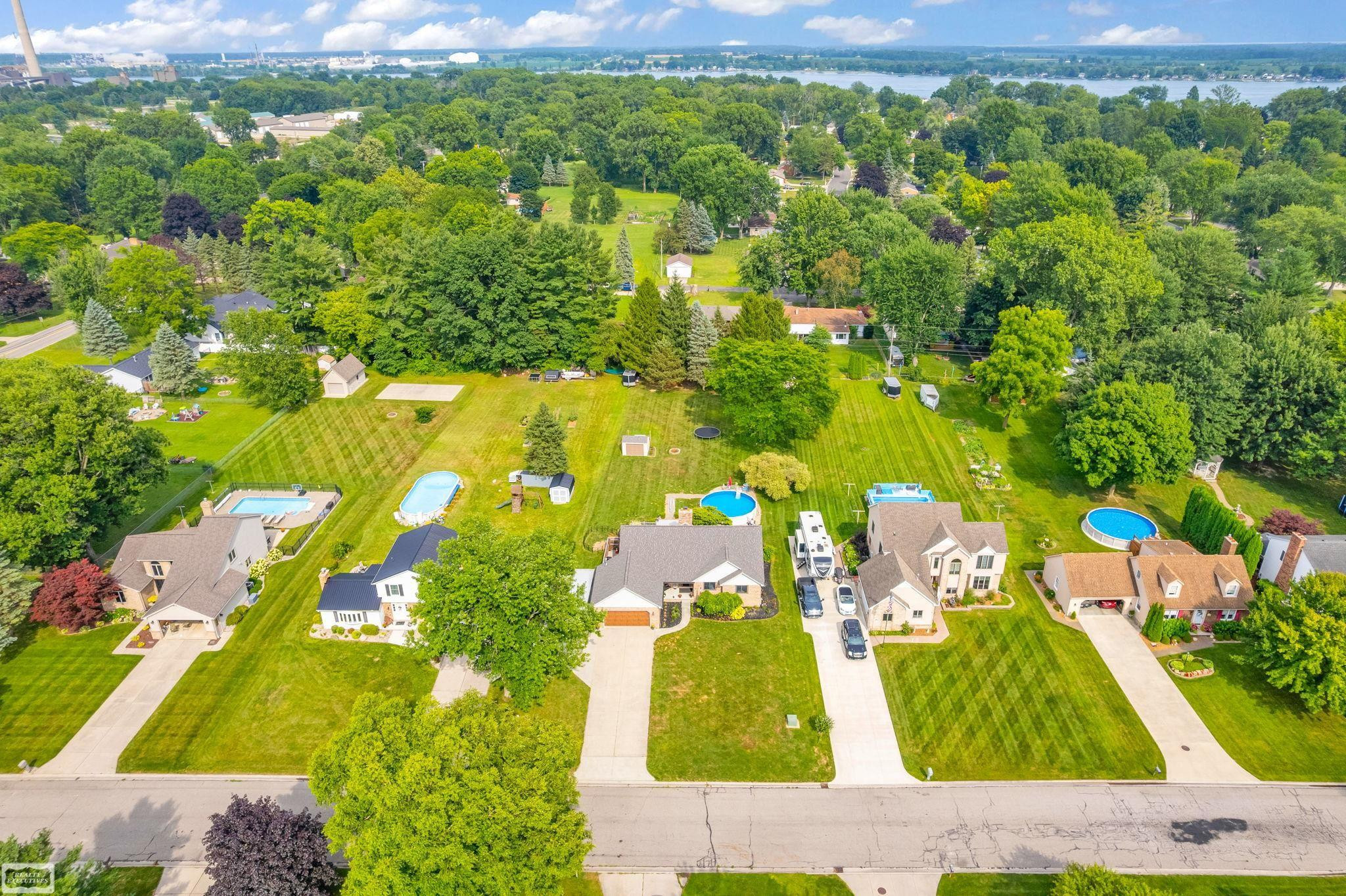 5385 Vista Belle Drive, MI — Photo 58