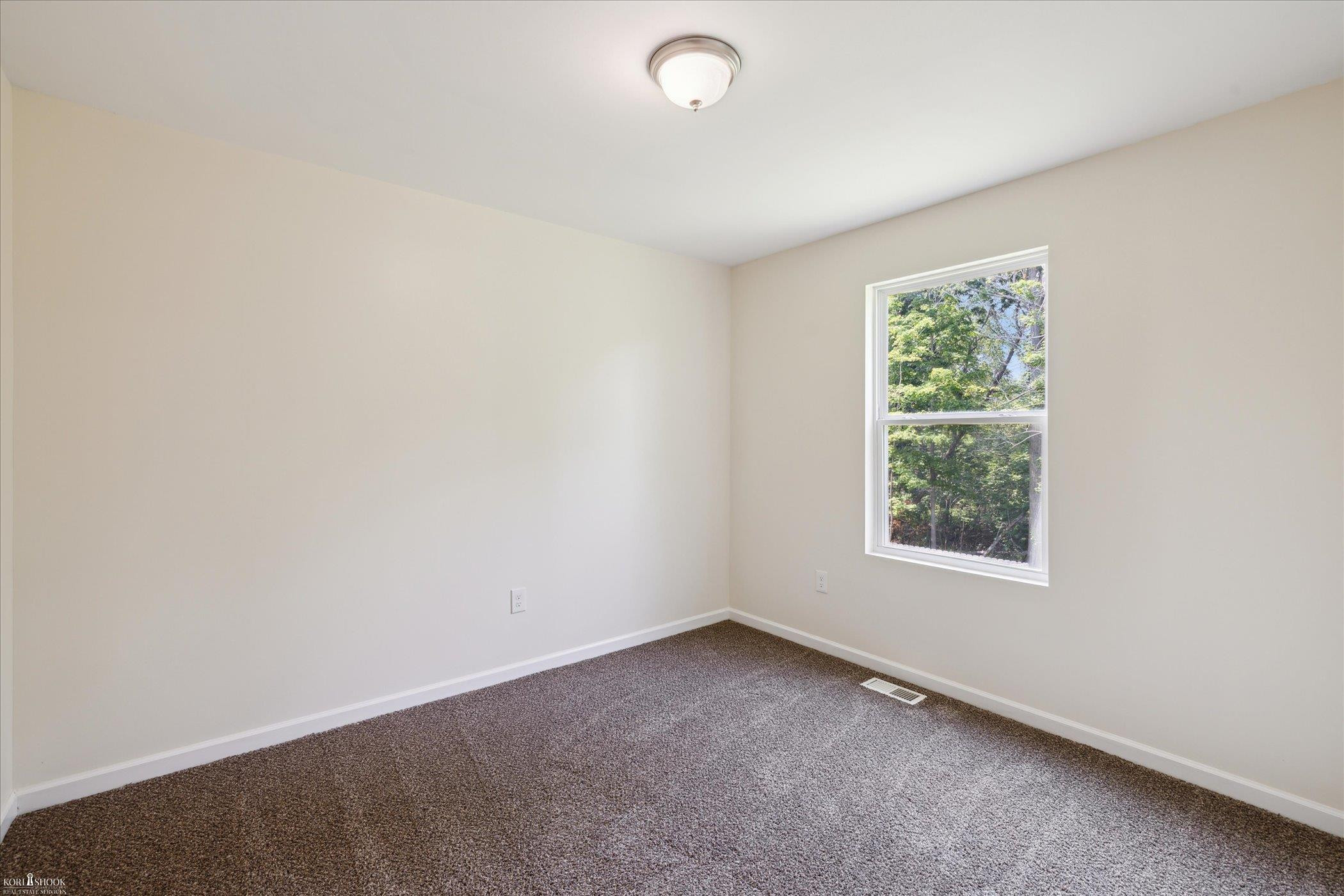 180 Ash Street, Corunna, MI 48817 — Photo 14
