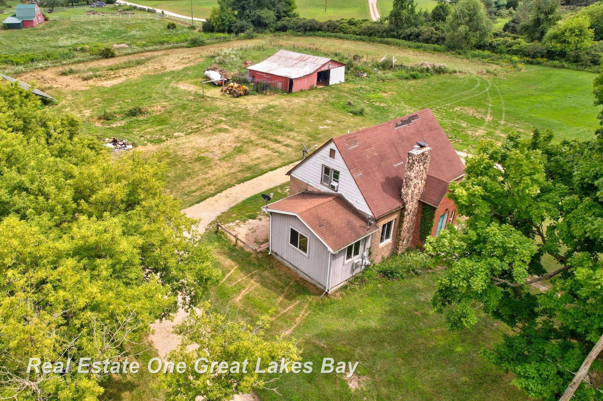 9797 Fostoria Road, Fostoria, MI 48435 — Photo 2