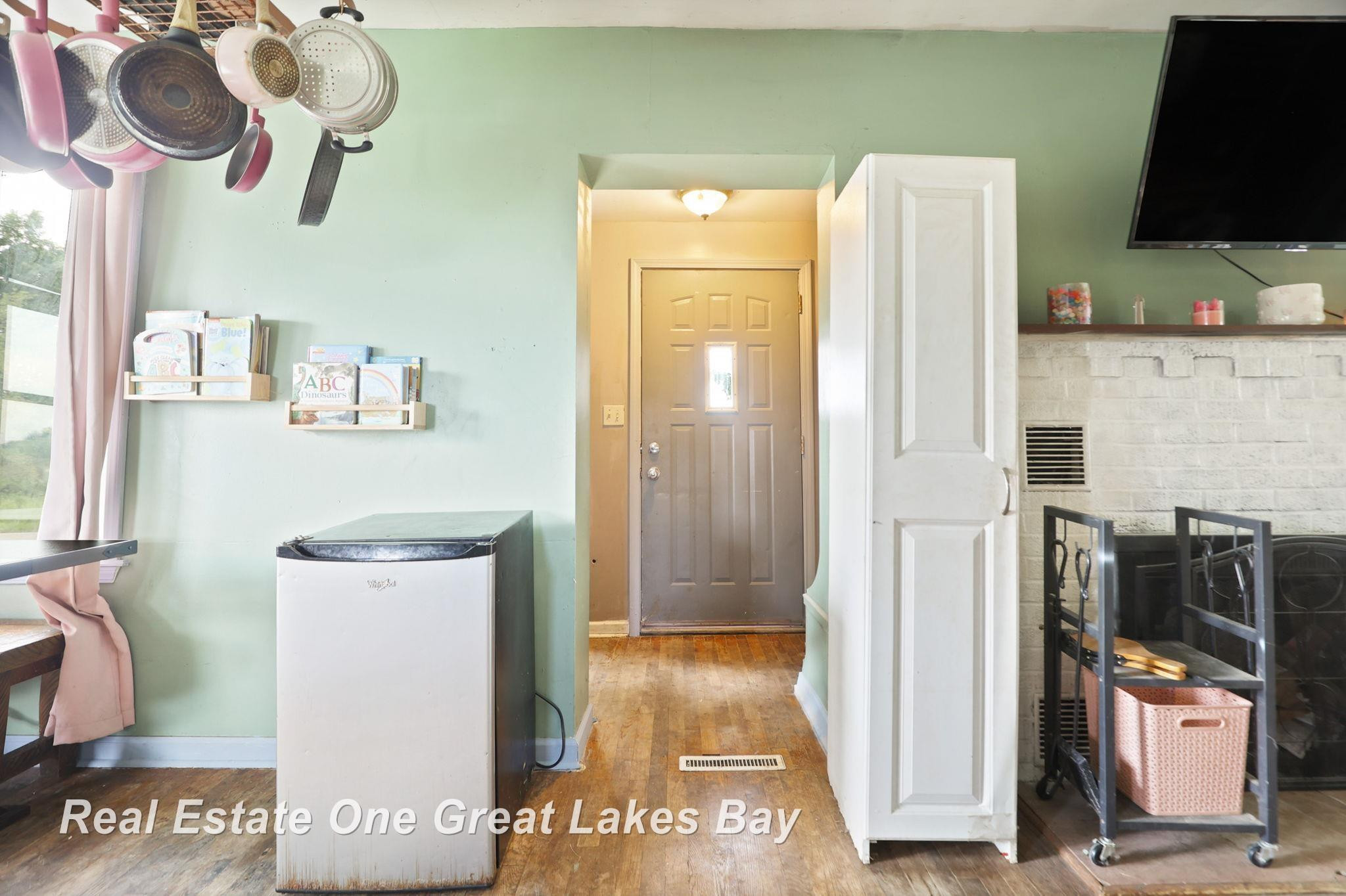 9797 Fostoria Road, Fostoria, MI 48435 — Photo 6