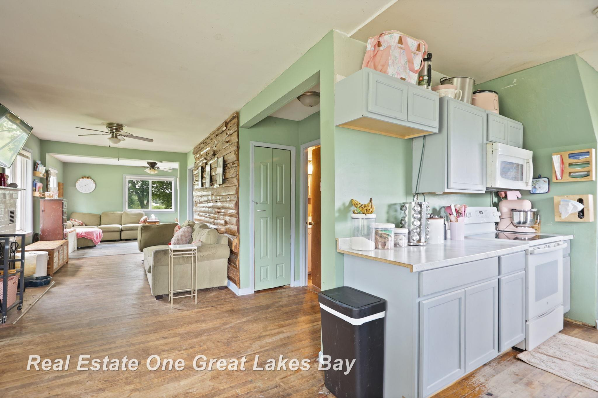 9797 Fostoria Road, Fostoria, MI 48435 — Photo 17
