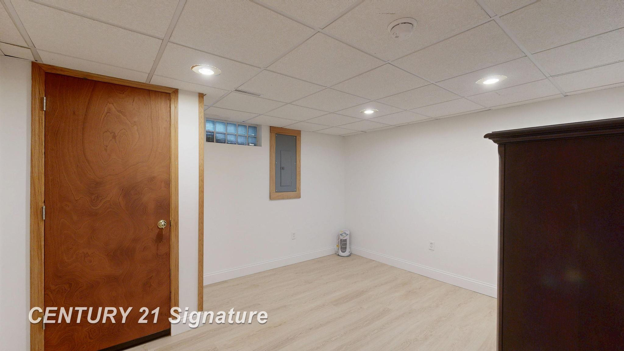 3175 Delevan Drive, Saginaw, MI 48603 — Photo 61