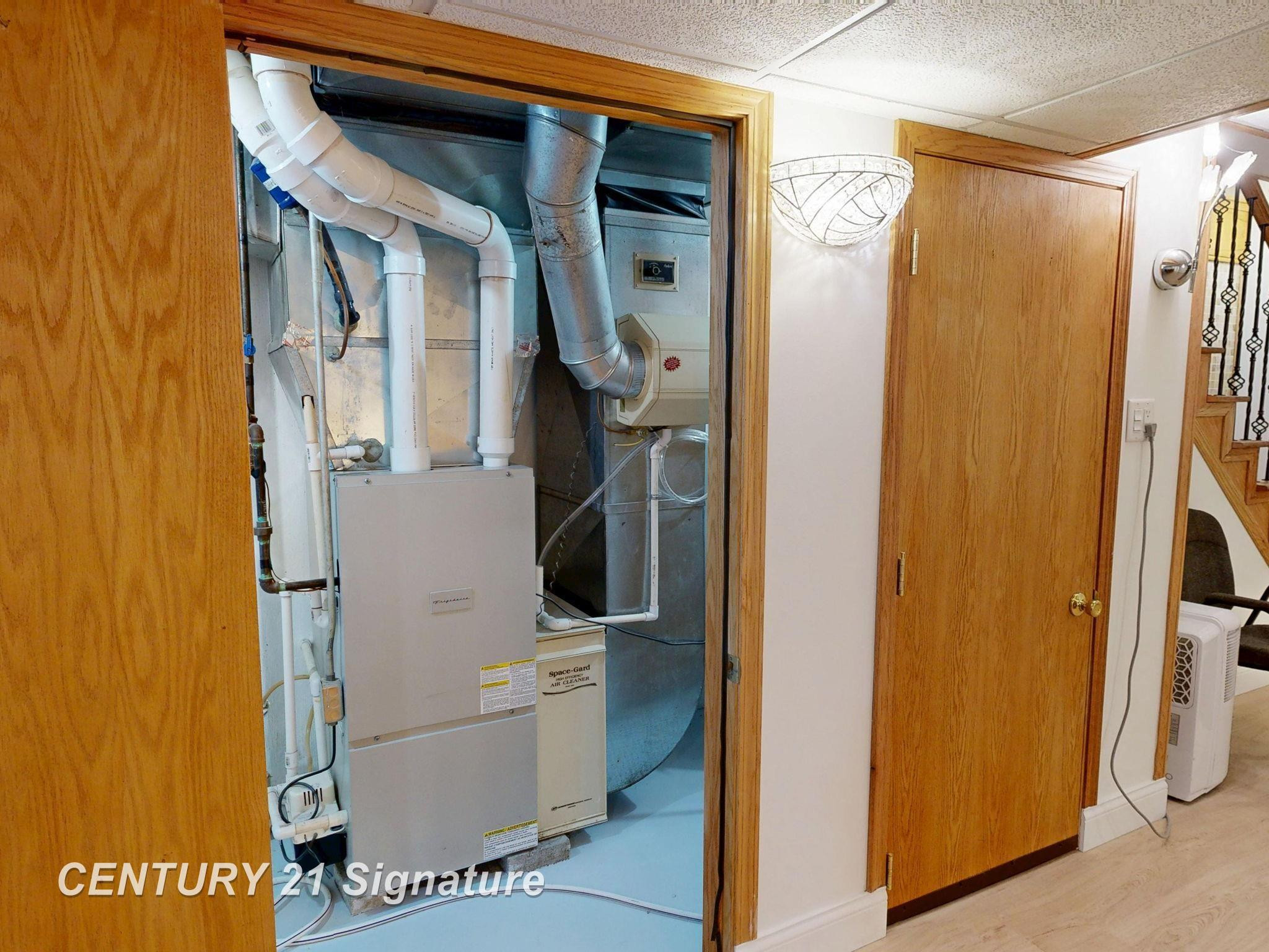 3175 Delevan Drive, Saginaw, MI 48603 — Photo 65