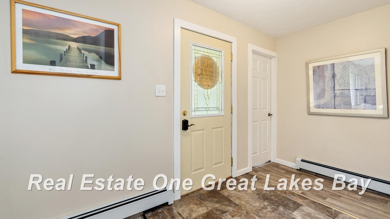 2209 12th S. Avenue, Escanaba, MI 49829 — Photo 4