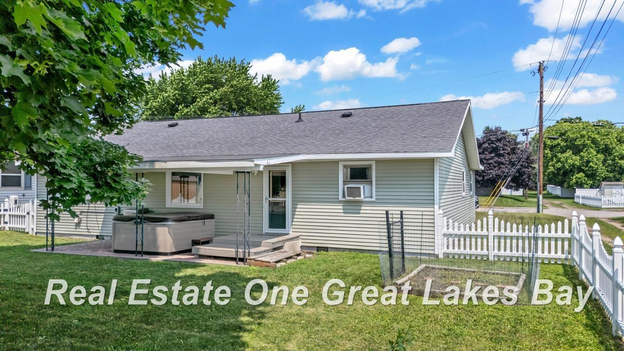 2209 12th S. Avenue, Escanaba, MI 49829 — Photo 21