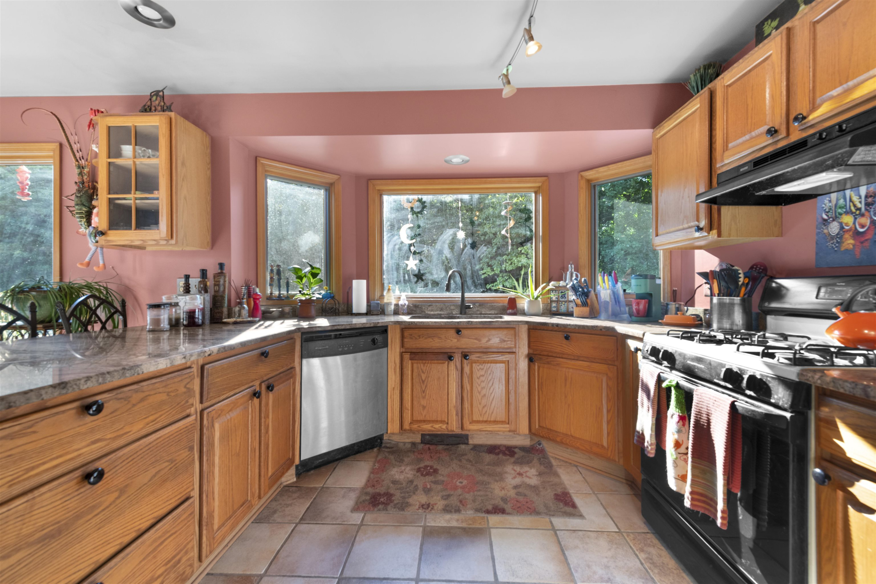 6715 North Pointe Road, MI — Photo 10