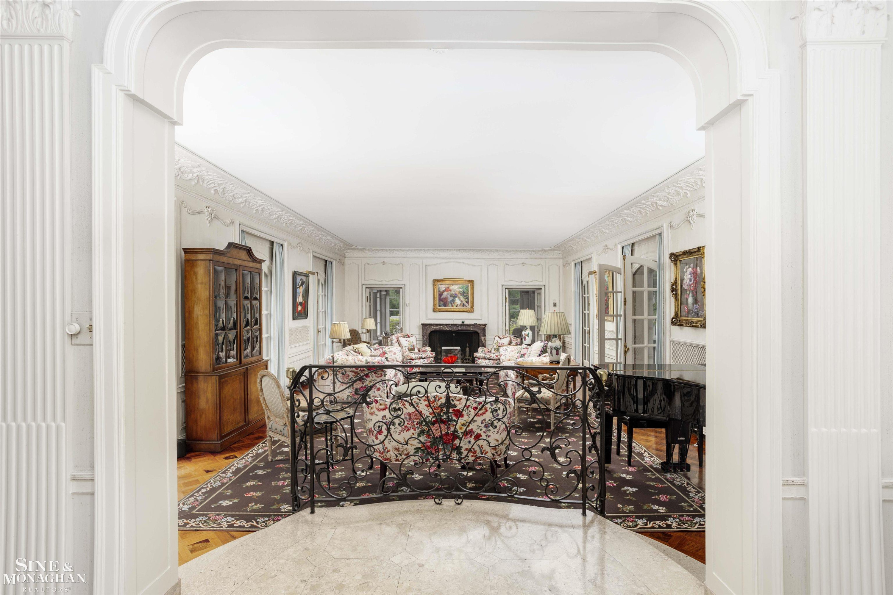 273 Ridge Road, Grosse Pointe Farms, MI 48236 — Photo 12