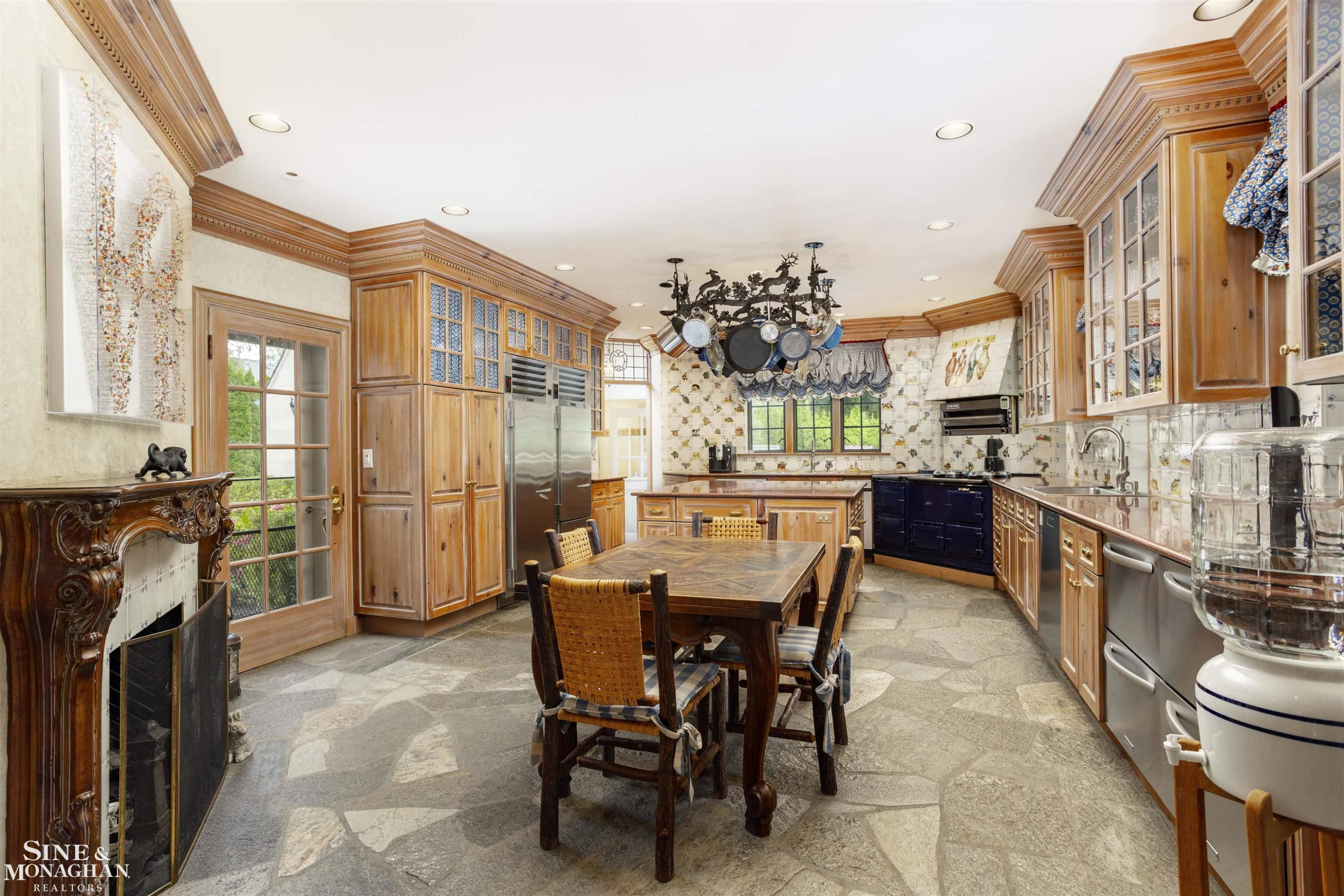 273 Ridge Road, Grosse Pointe Farms, MI 48236 — Photo 17