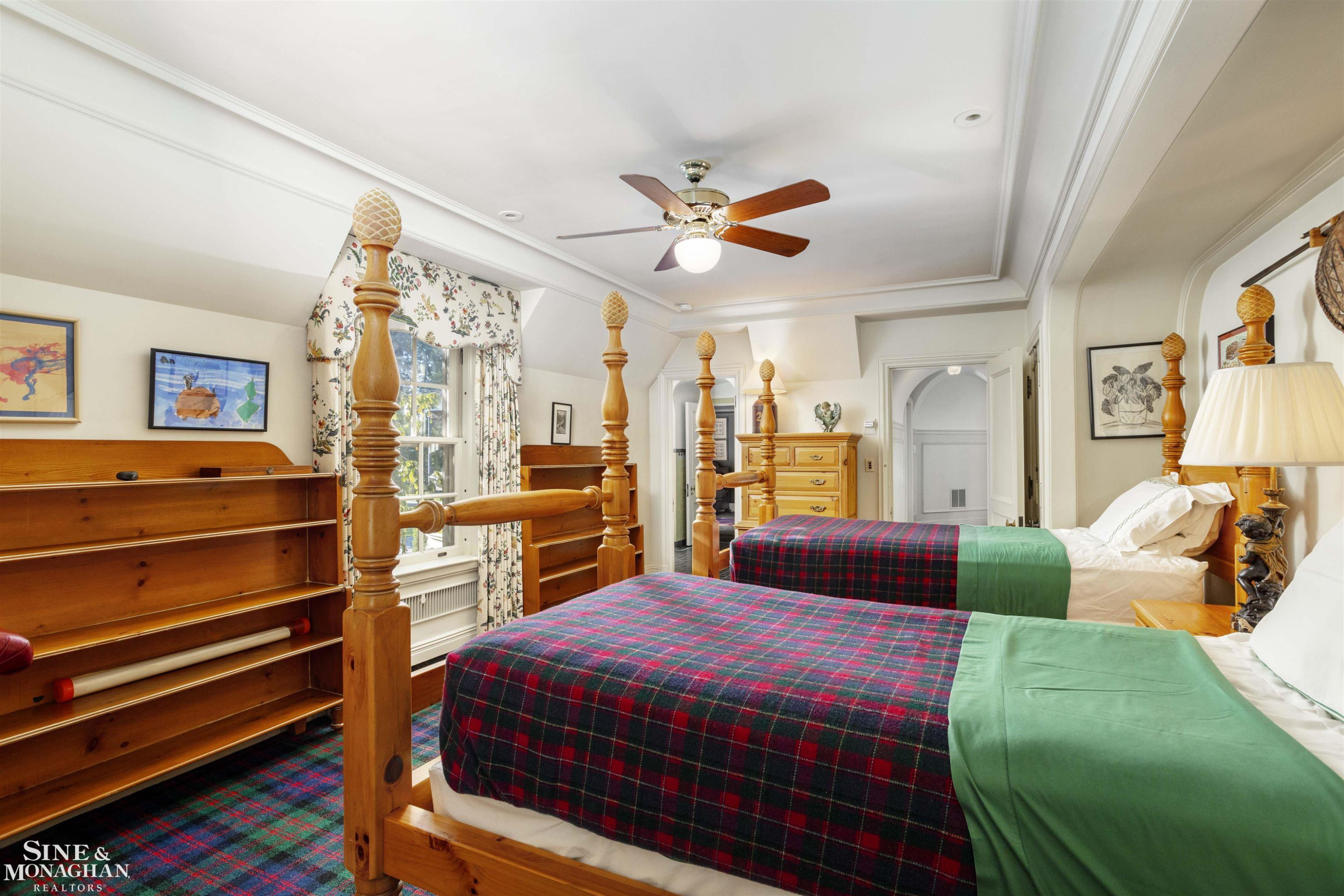 273 Ridge Road, Grosse Pointe Farms, MI 48236 — Photo 38