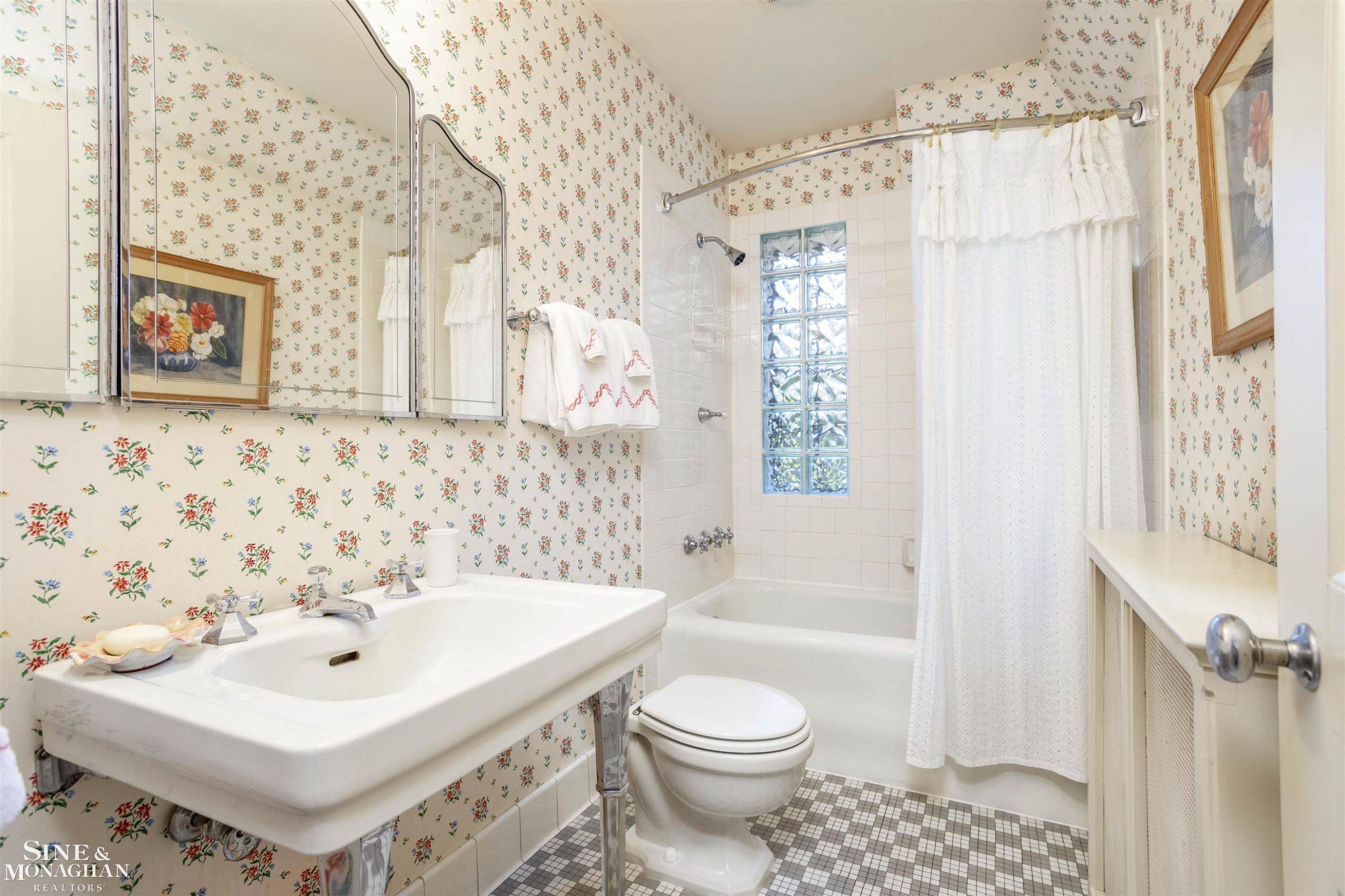 273 Ridge Road, Grosse Pointe Farms, MI 48236 — Photo 40