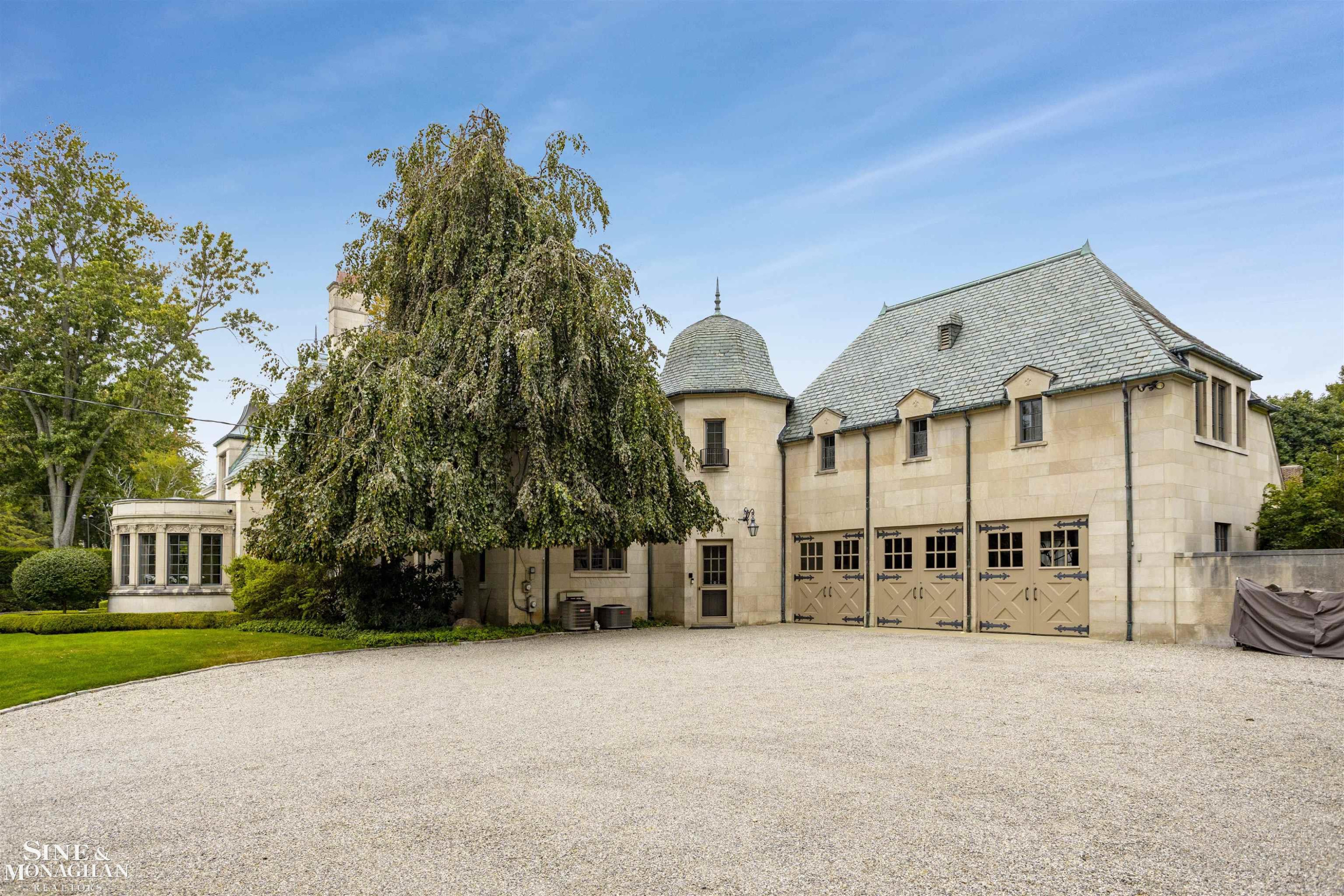 273 Ridge Road, Grosse Pointe Farms, MI 48236 — Photo 42