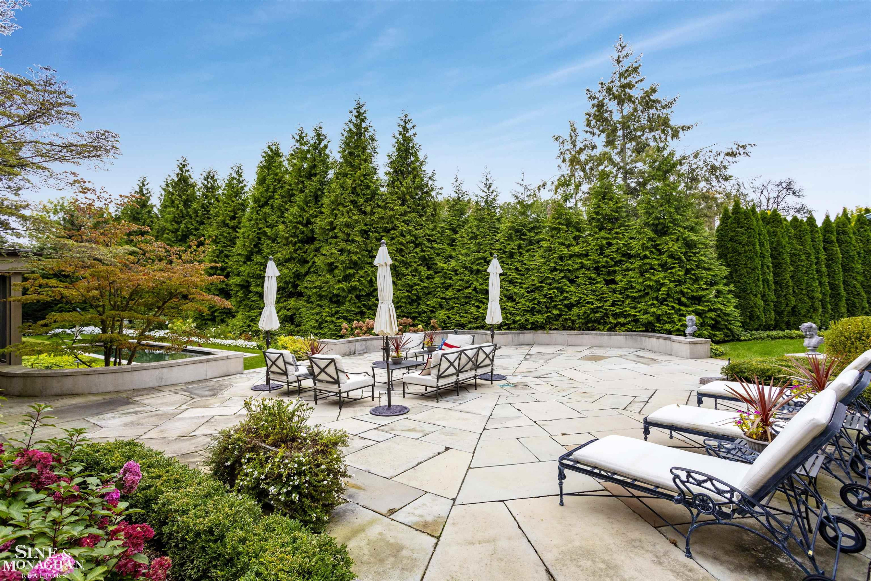 273 Ridge Road, Grosse Pointe Farms, MI 48236 — Photo 46