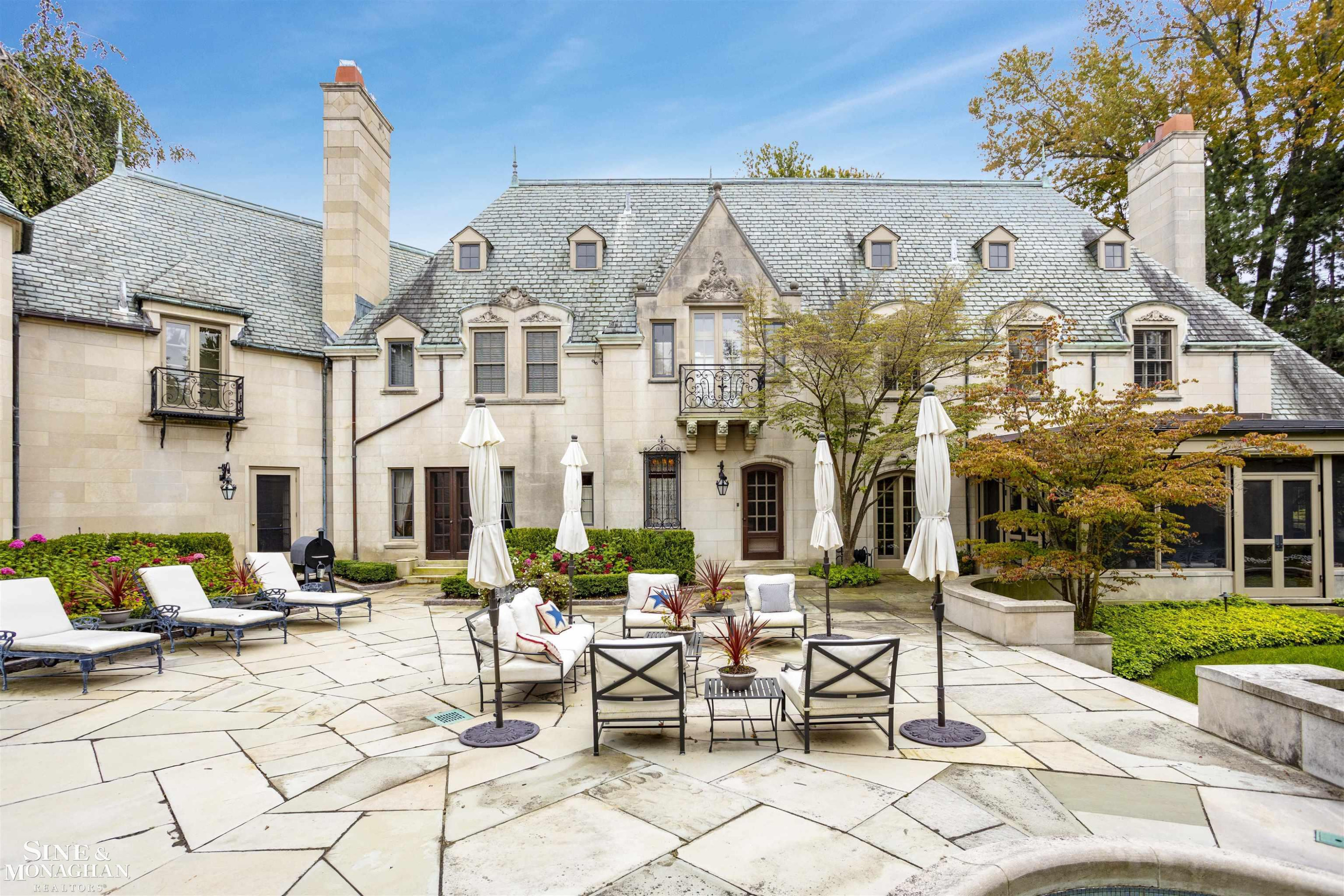 273 Ridge Road, Grosse Pointe Farms, MI 48236 — Photo 47