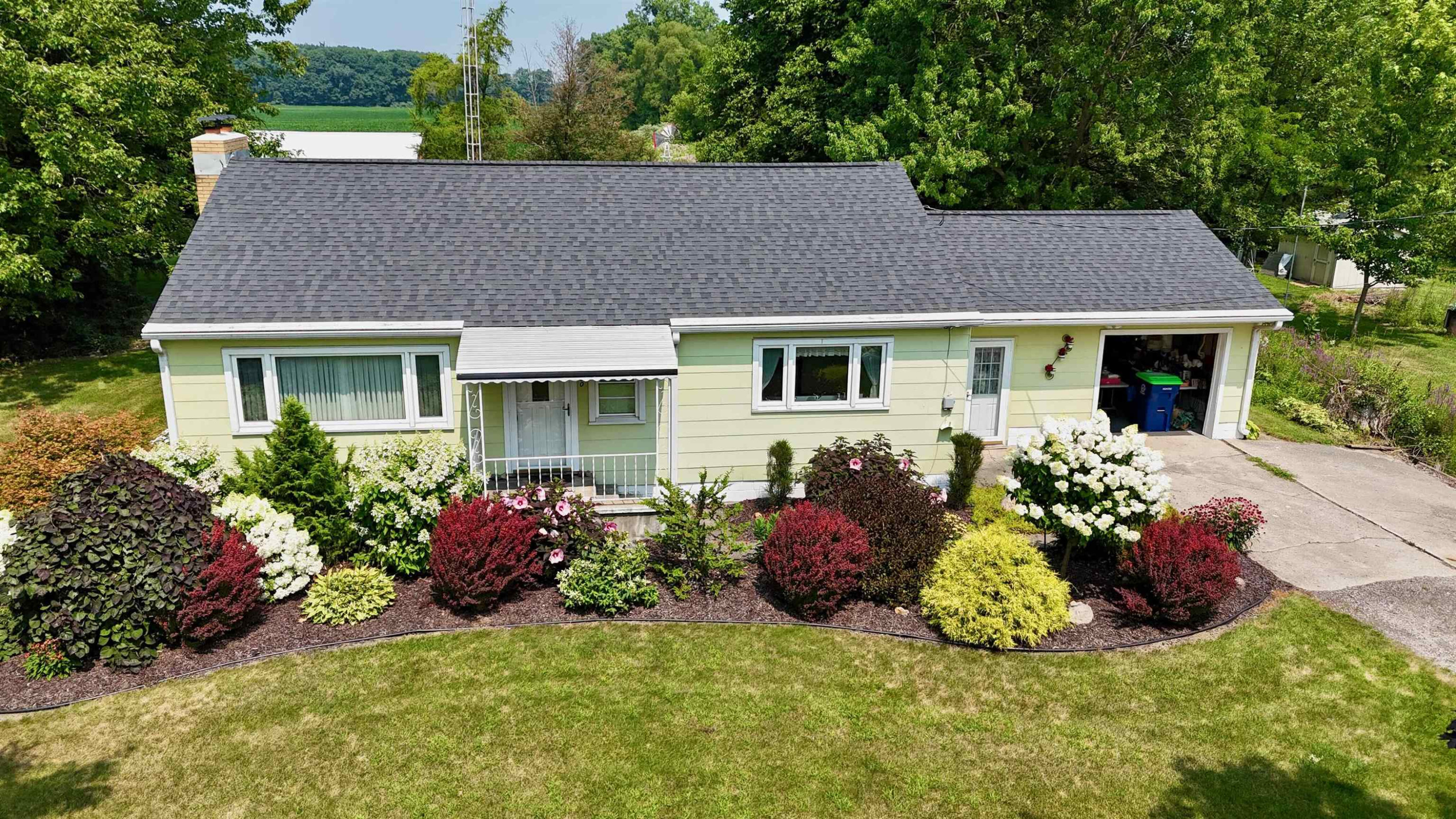 12490 W Brady Road, Chesaning, MI 48616 — Photo 8