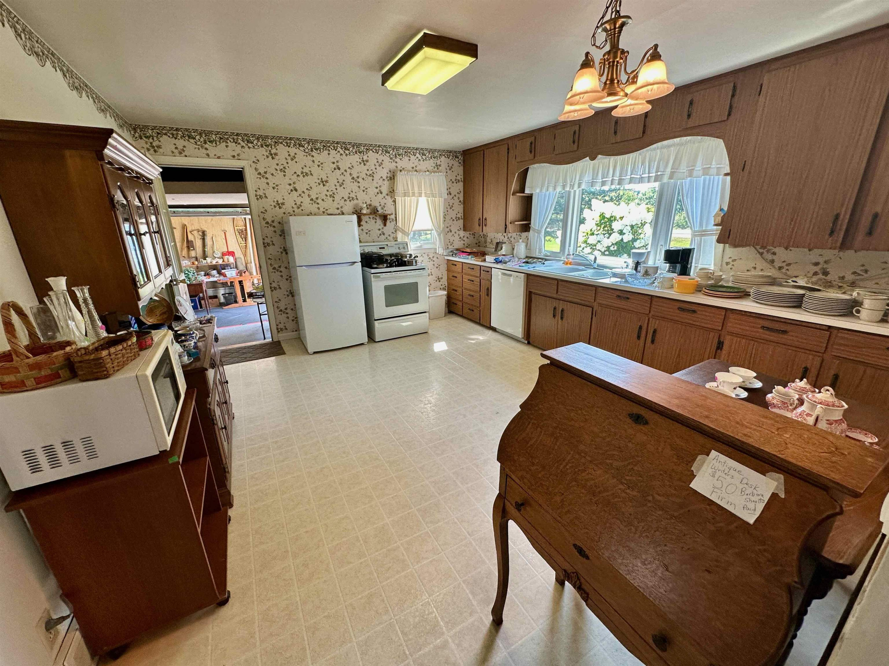 12490 W Brady Road, Chesaning, MI 48616 — Photo 9