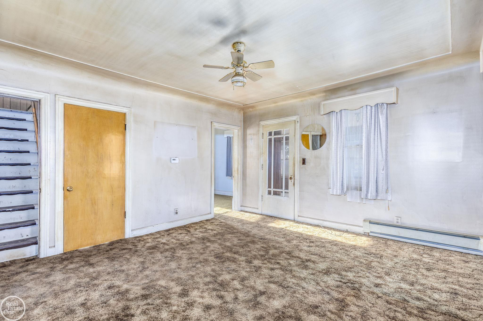 10042 Lindsey Road, MI 48064 — Photo 11
