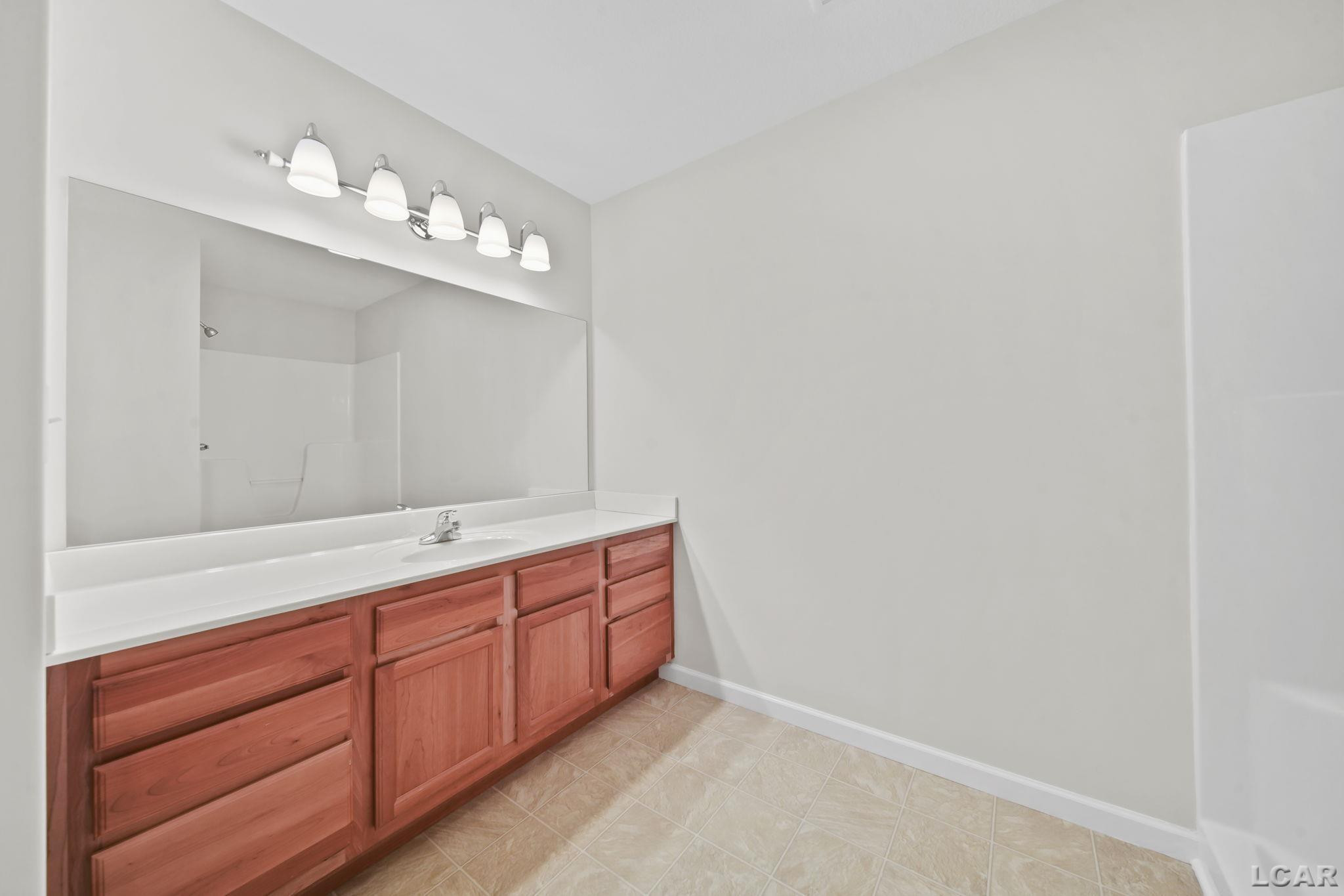 1692 Rivers Edge Court, Adrian, MI 49221 — Photo 15