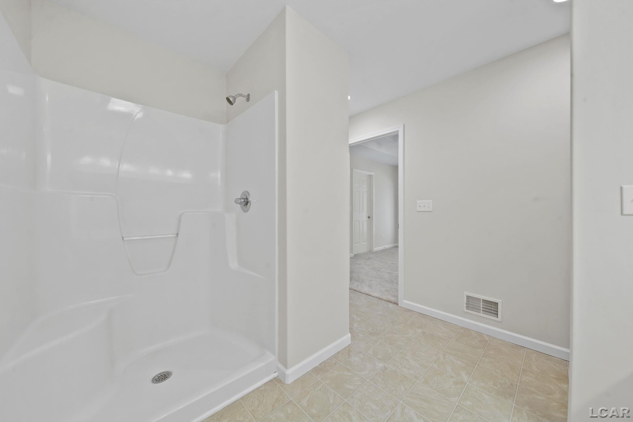 1692 Rivers Edge Court, Adrian, MI 49221 — Photo 16