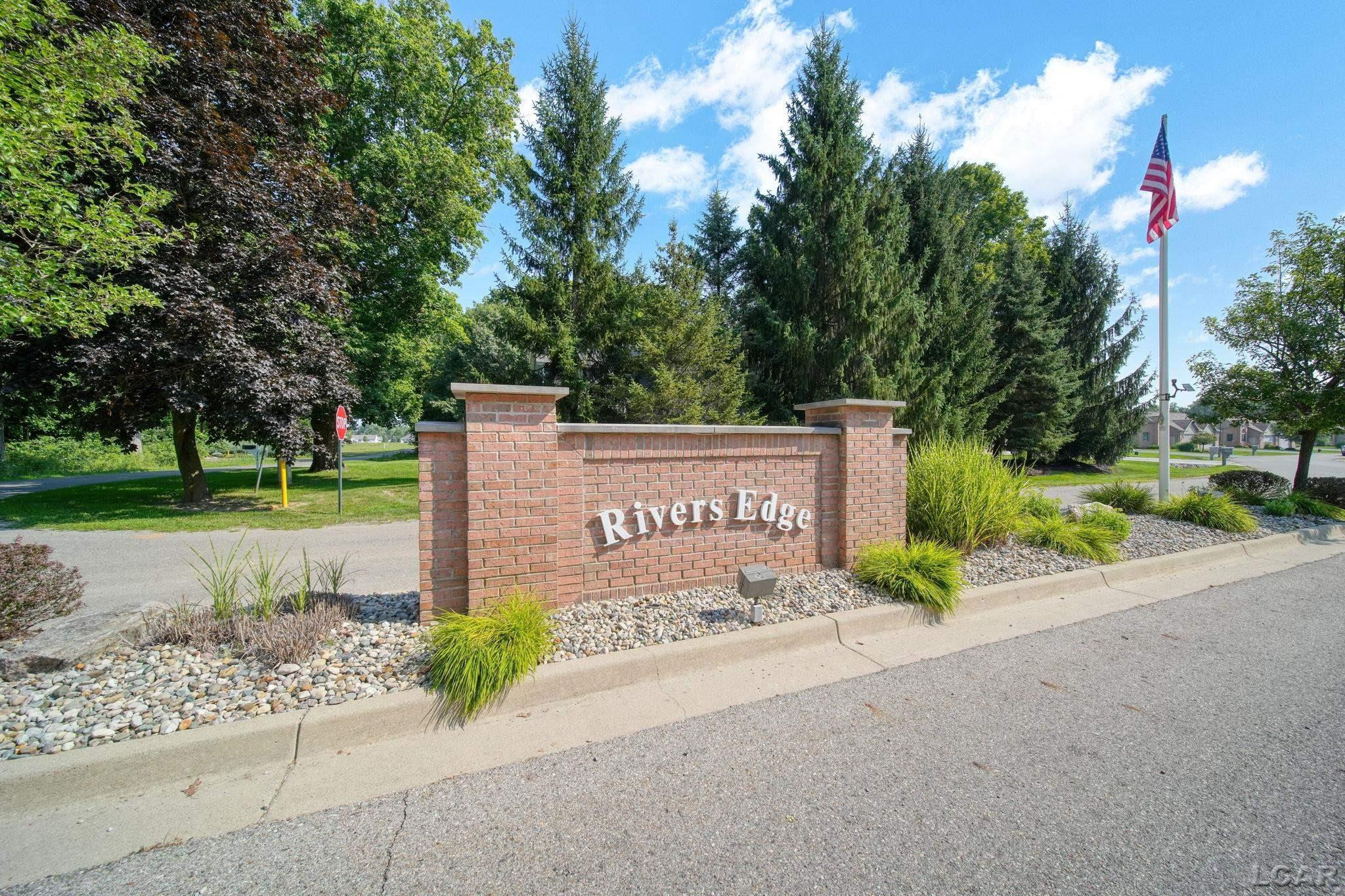 1692 Rivers Edge Court, Adrian, MI 49221 — Photo 36