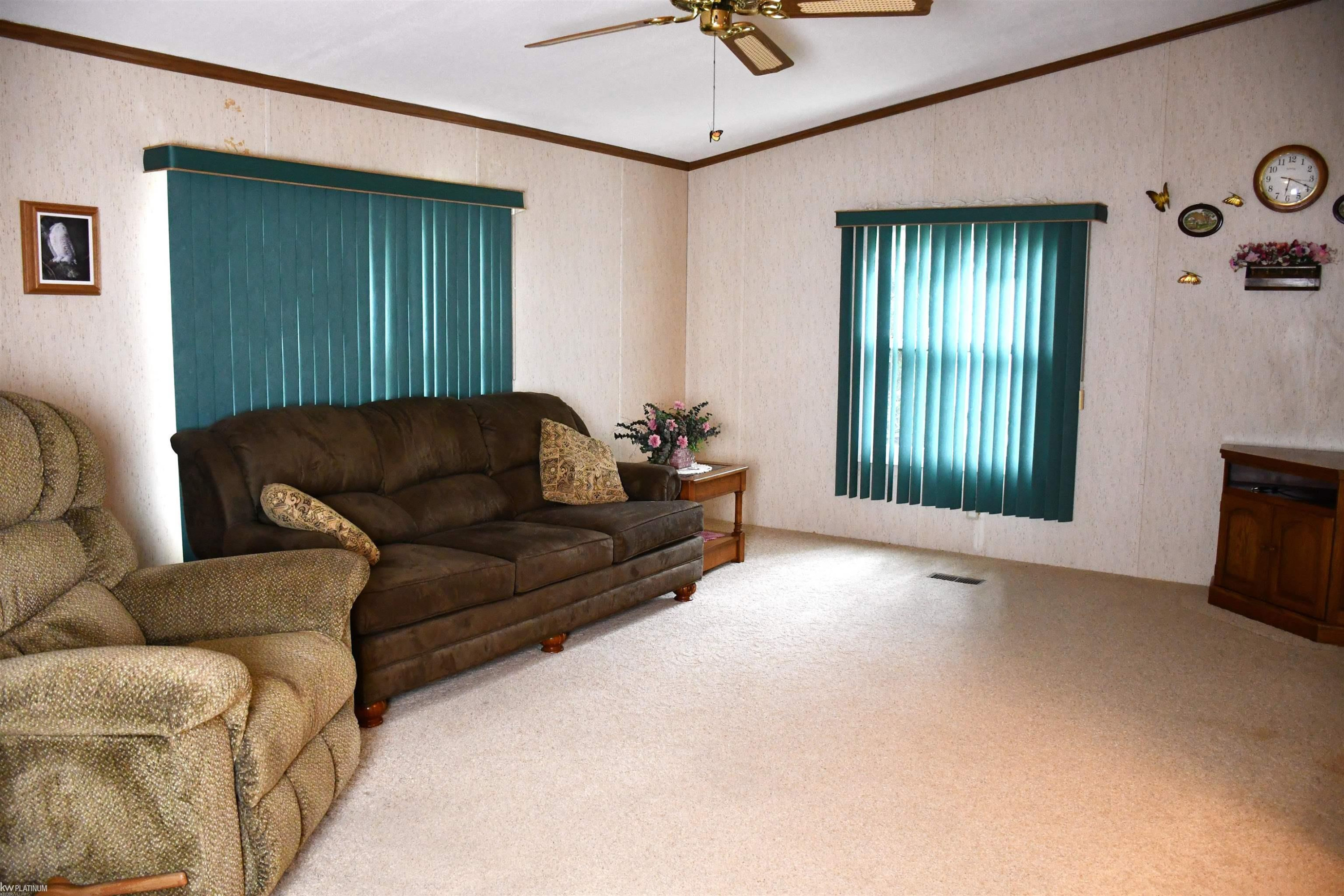 10805 Wilkes Road, Yale, MI 48097 — Photo 11