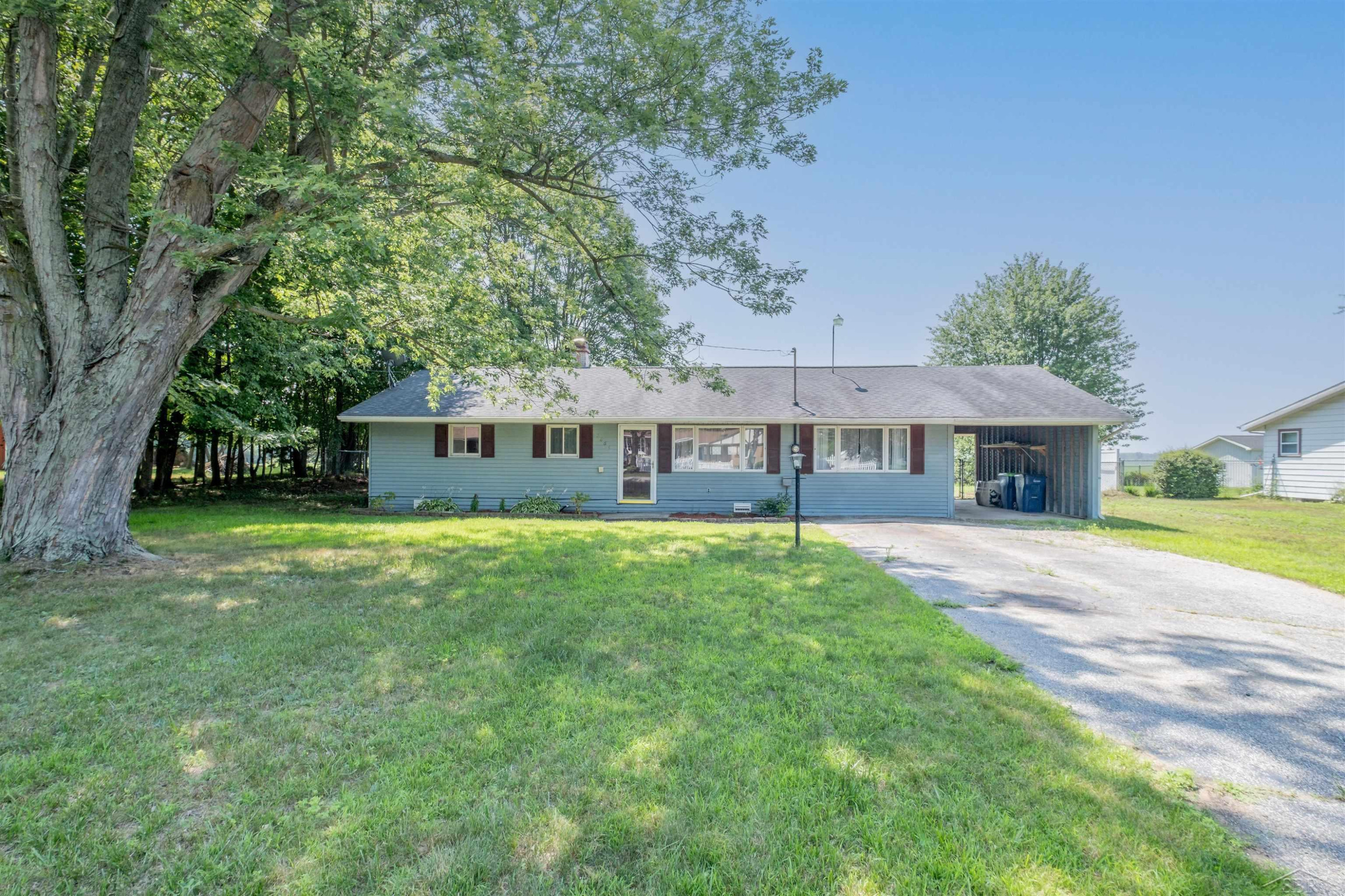 5864 McGrandy Road, Bridgeport, MI 48722 — Photo 3