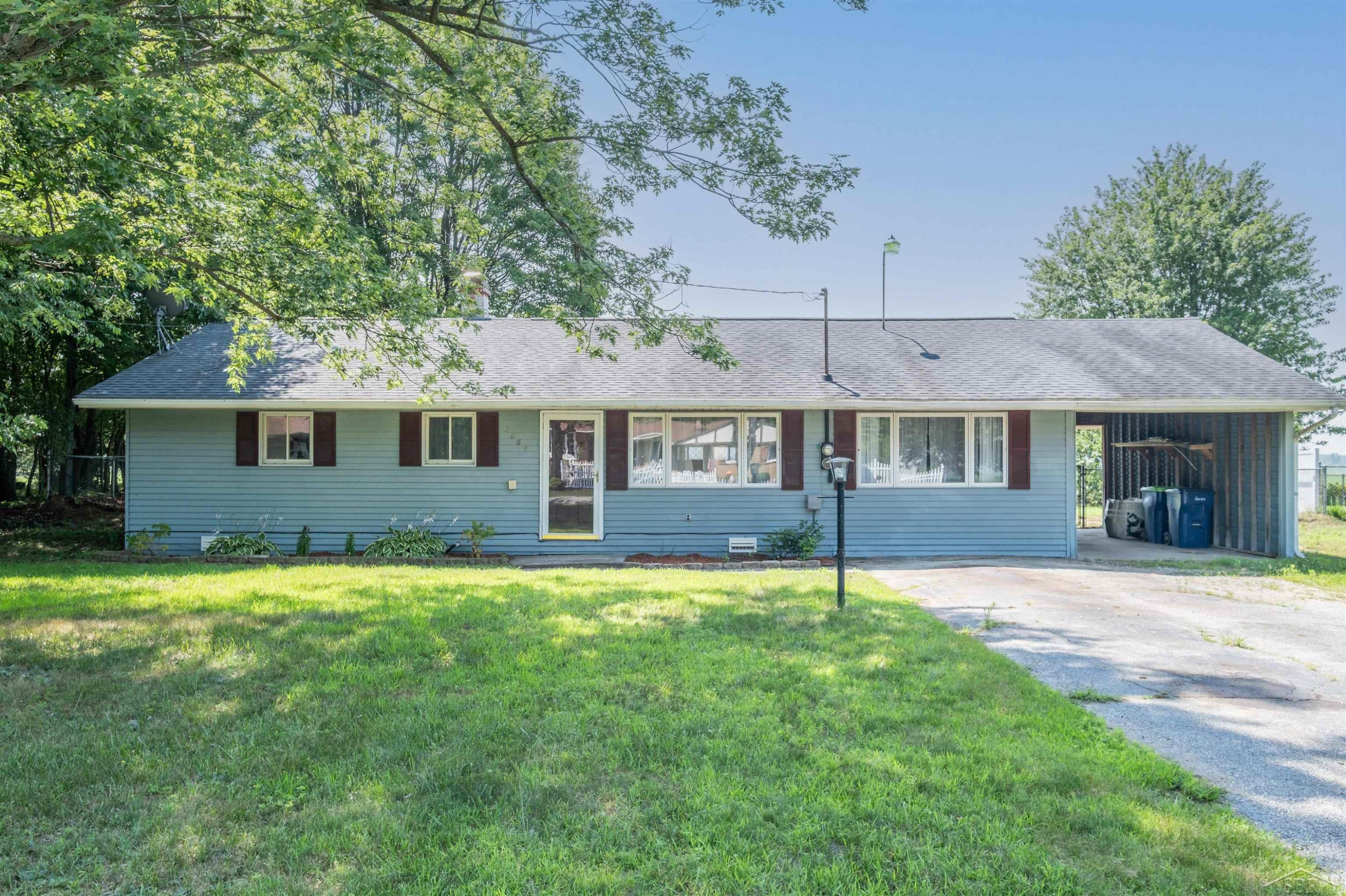 5864 McGrandy Road, Bridgeport, MI 48722 — Photo 4