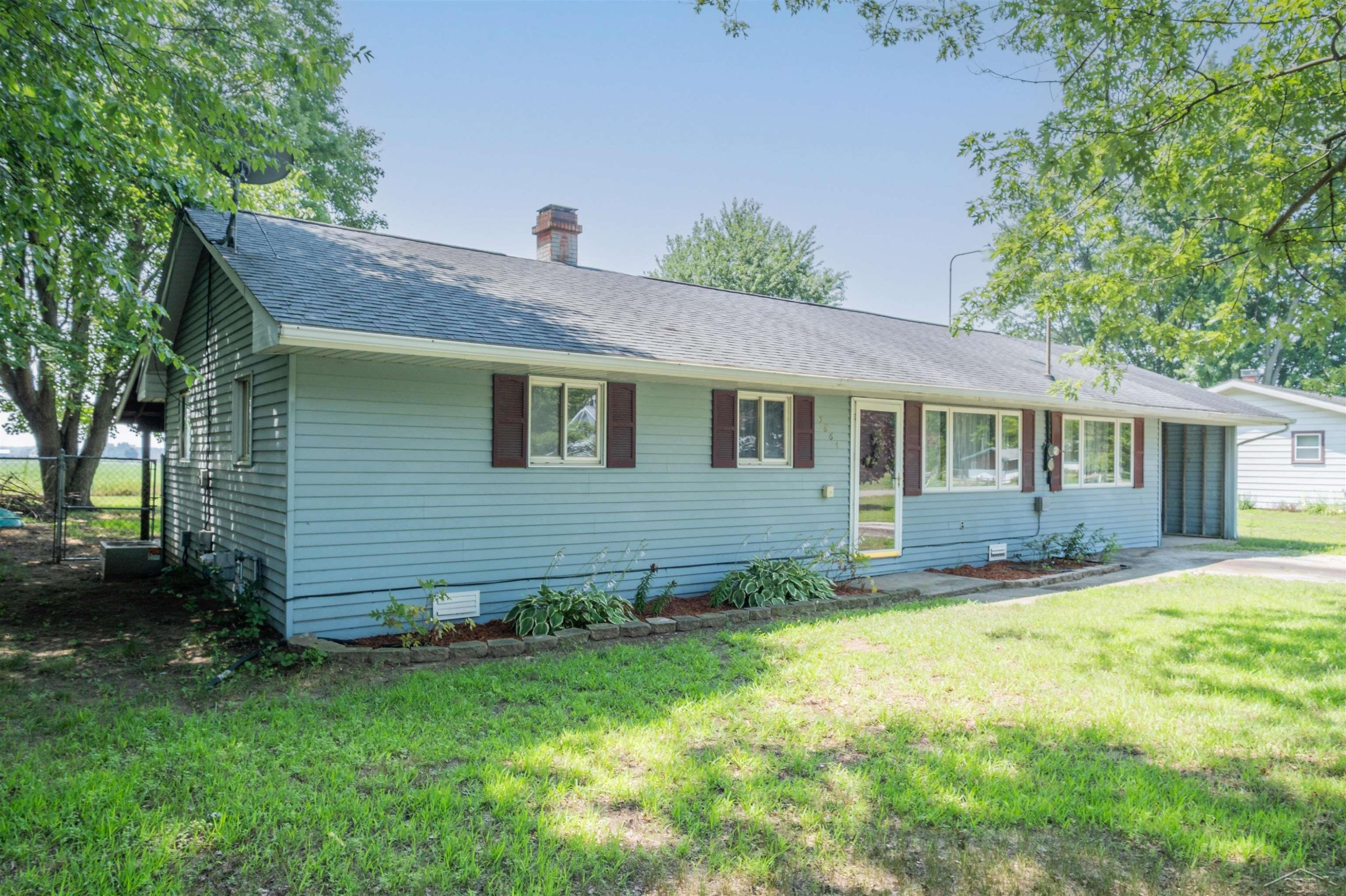 5864 McGrandy Road, Bridgeport, MI 48722 — Photo 6