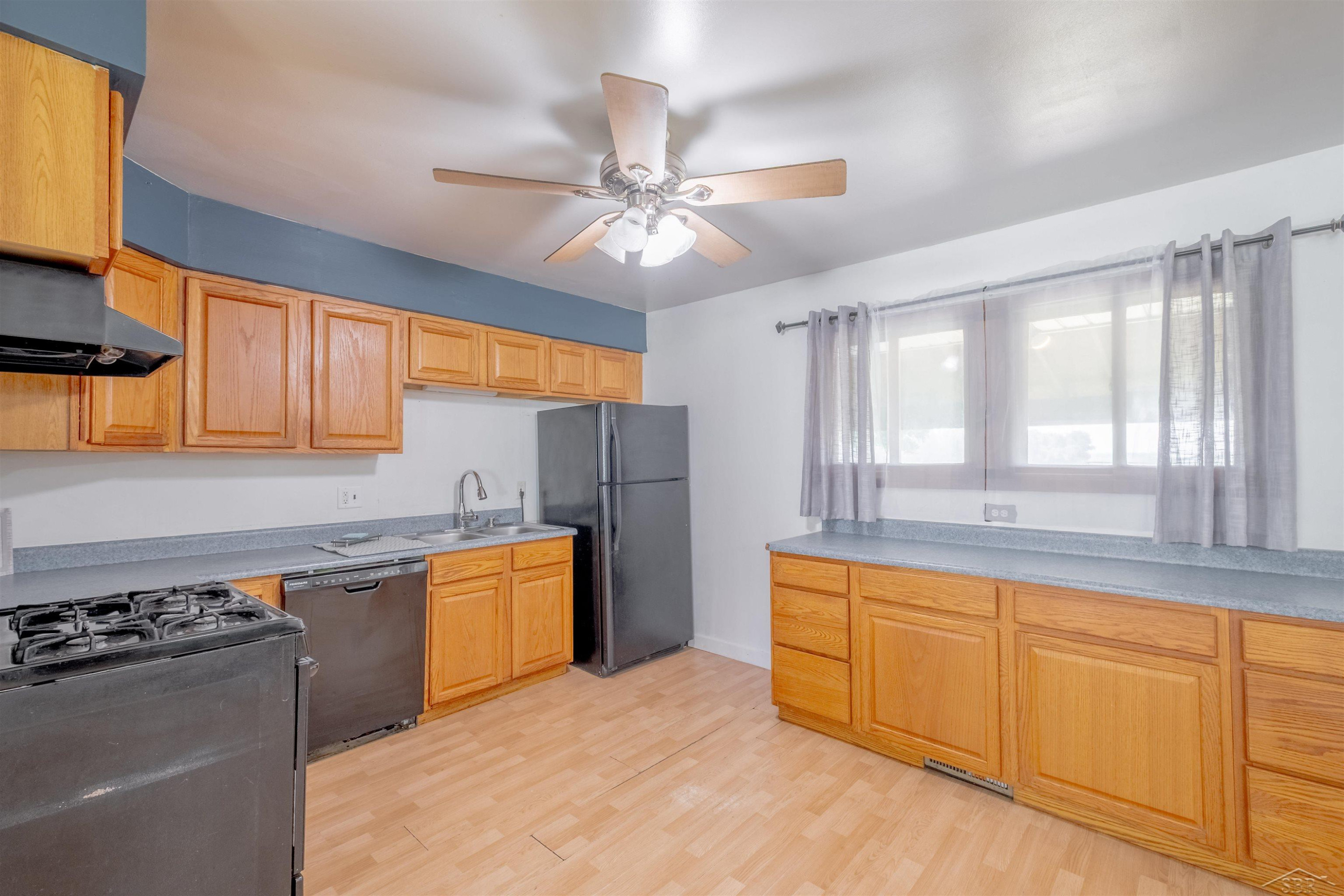 5864 McGrandy Road, Bridgeport, MI 48722 — Photo 11