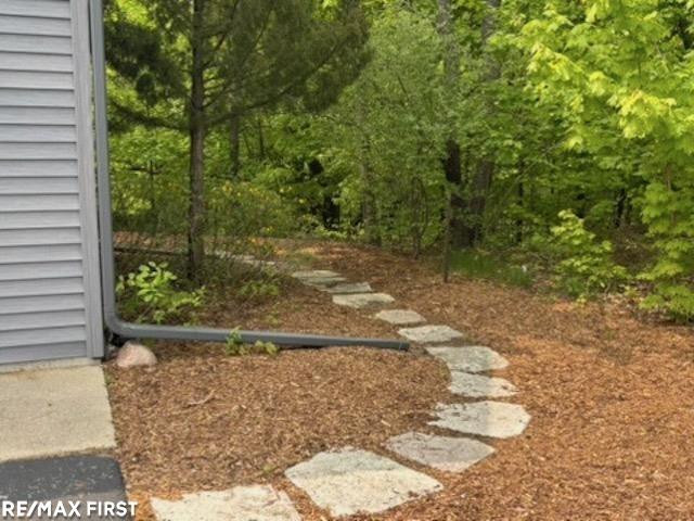 3922 S. Bay Bluffs Drive, Cedar, MI 49621 — Photo 4