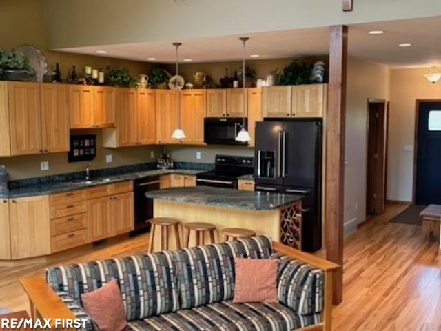 3922 S. Bay Bluffs Drive, Cedar, MI 49621 — Photo 17