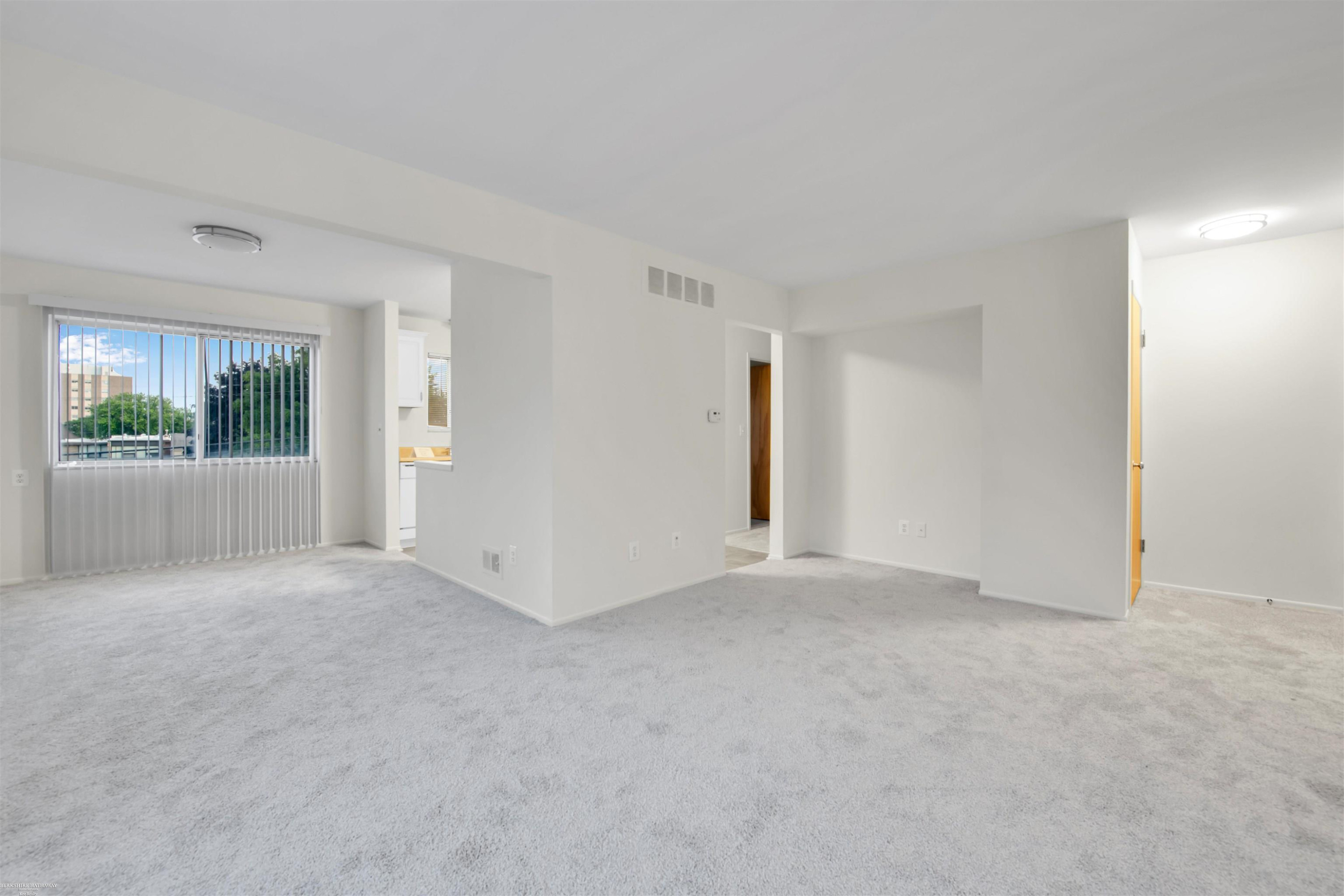 29356 Hoover Road, Warren, MI 48093 — Photo 5
