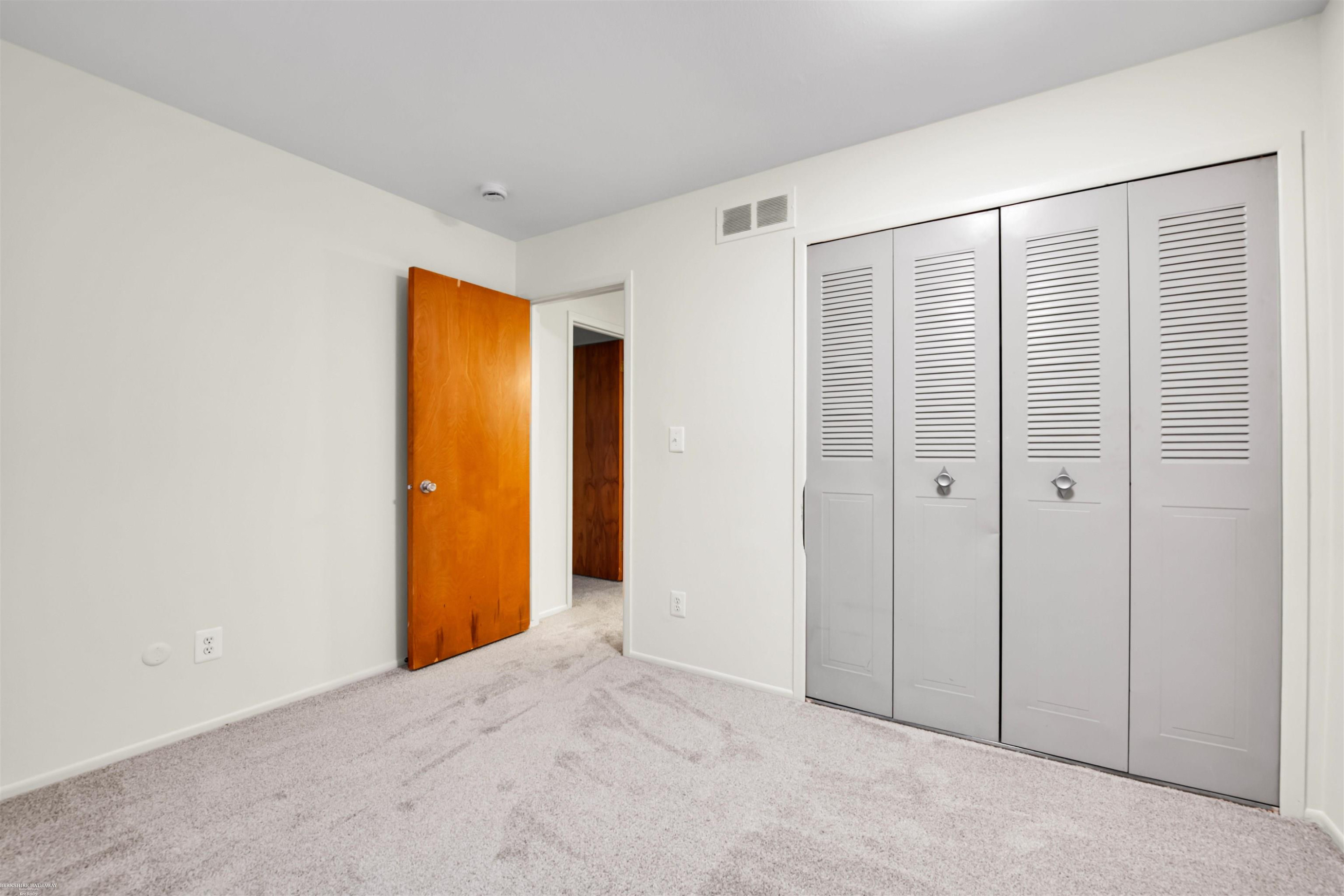 29356 Hoover Road, Warren, MI 48093 — Photo 18