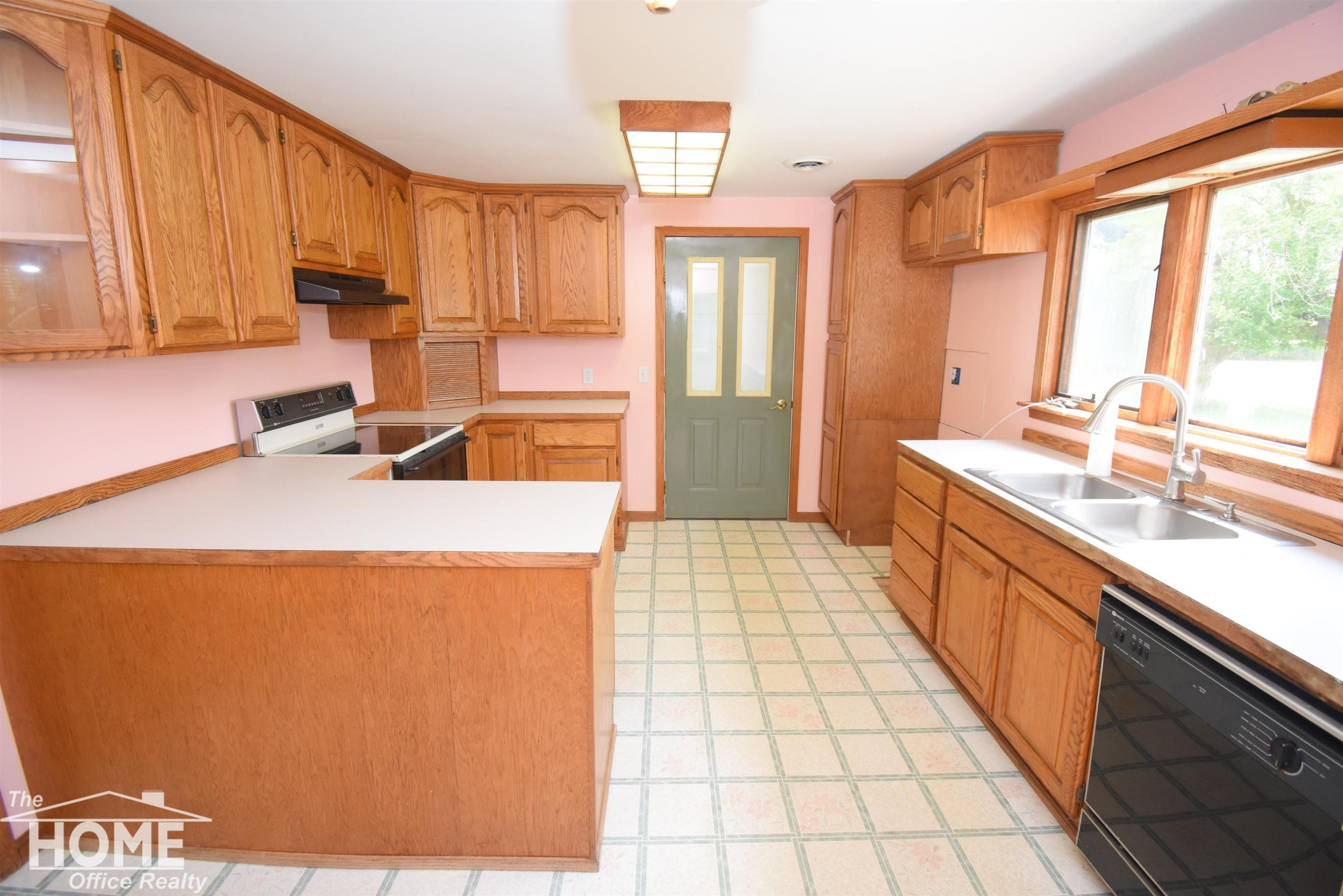 4512 N Carland Road, Elsie, MI 48831 — Photo 8